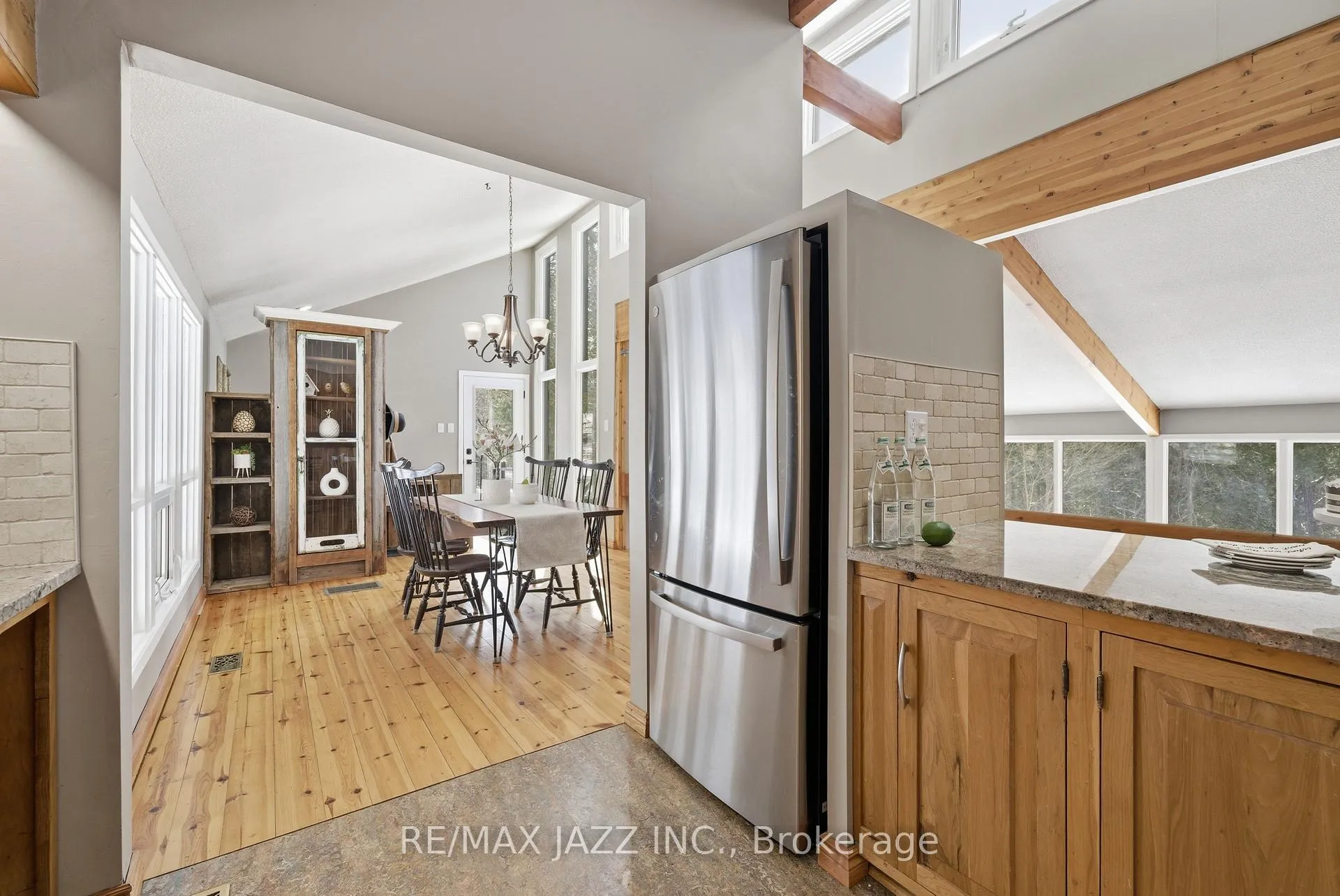 Photo 12 of 4204 Concession 8 Road, Clarington, Rural Clarington — HOMEH
