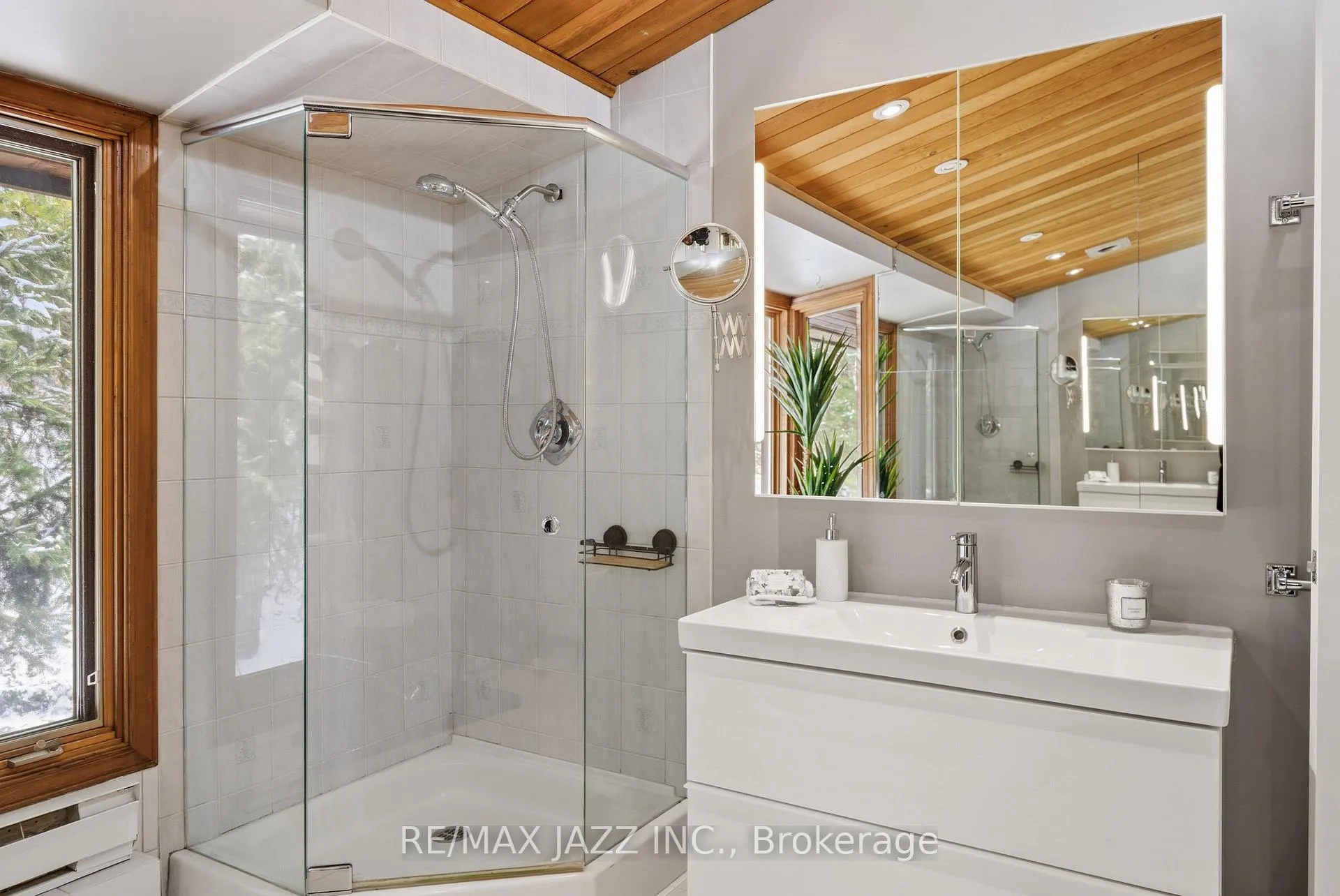 Photo 18 of 4204 Concession 8 Road, Clarington, Rural Clarington — HOMEH