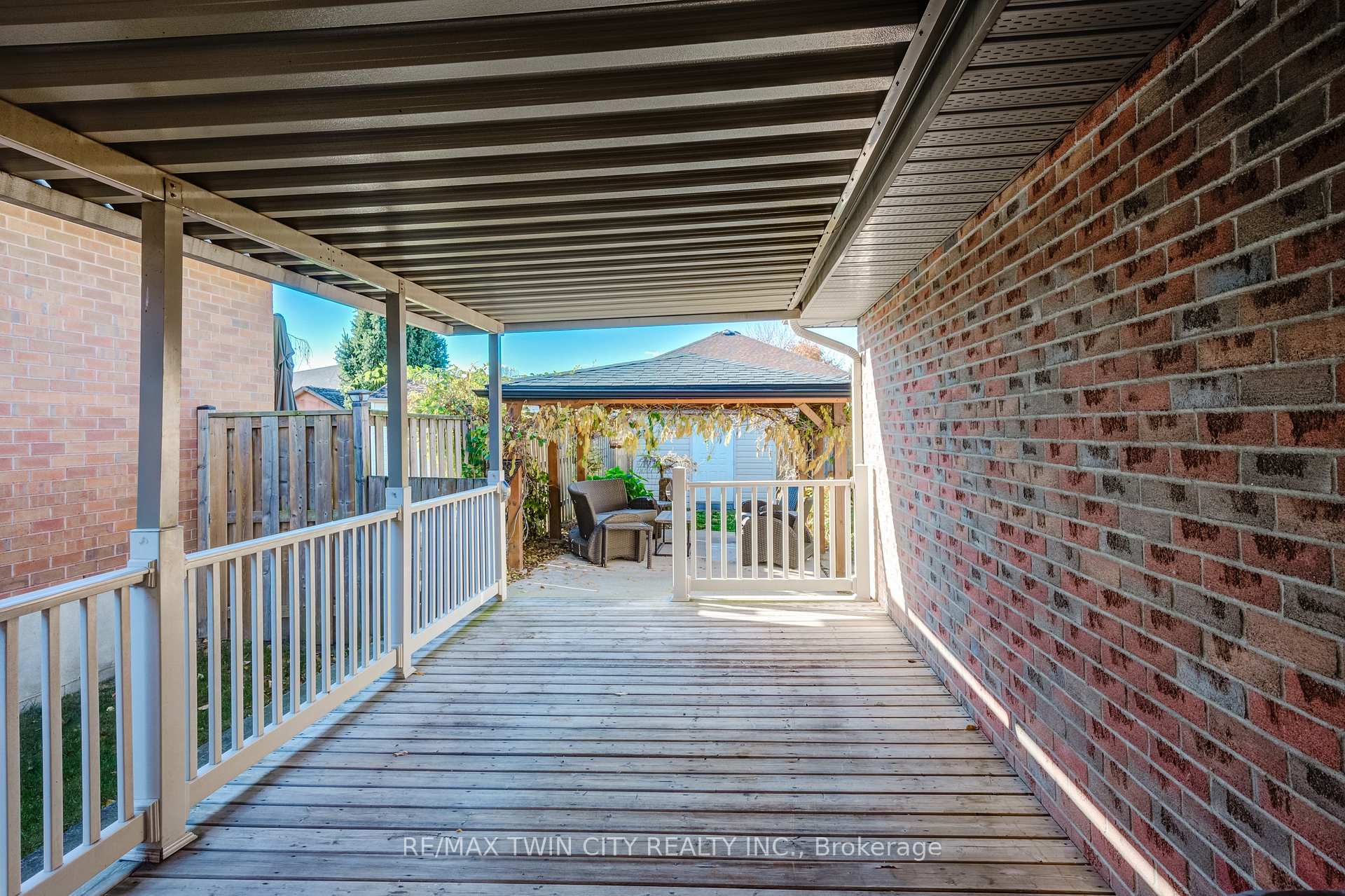 Photo 53 of 59 Oldewood Crescent, St. Thomas — HOMEH