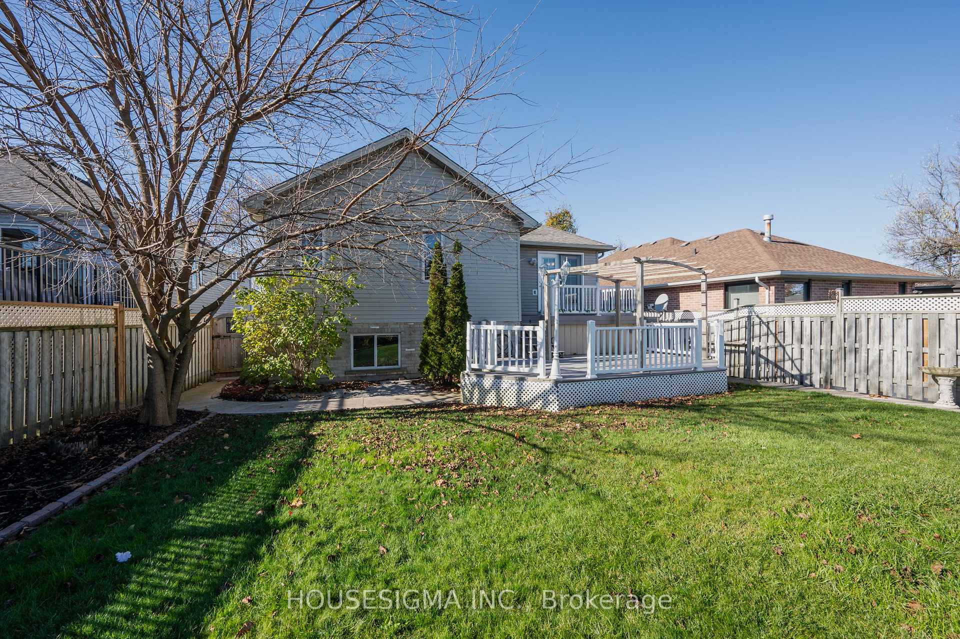 Photo 71 of 7 Rosethorn Court, St. Thomas — HOMEH