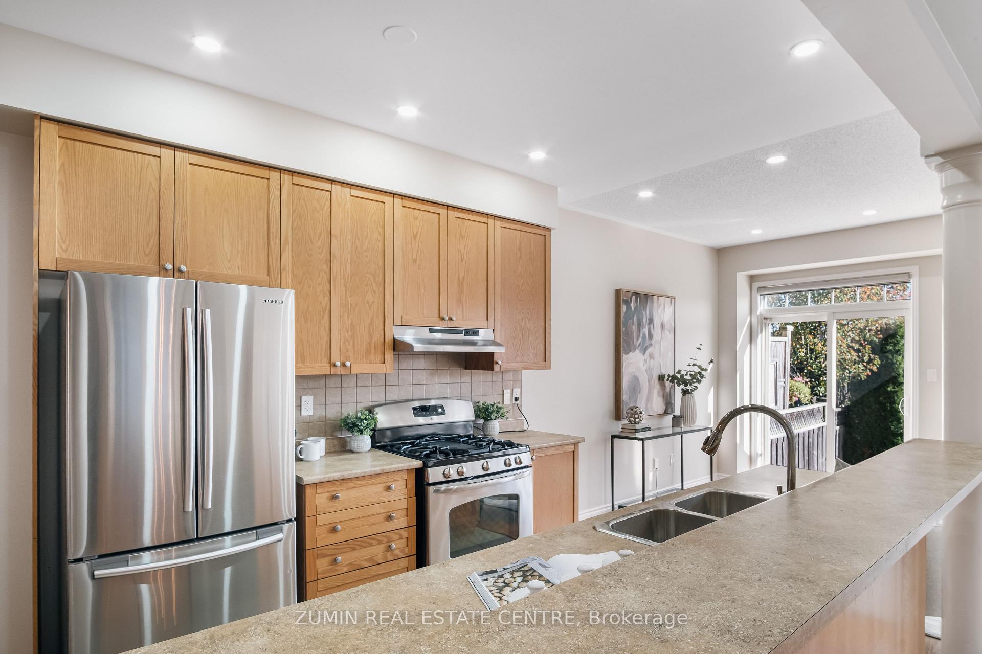 Photo 19 of 177 Nisbet Boulevard, Hamilton, Waterdown — HOMEH