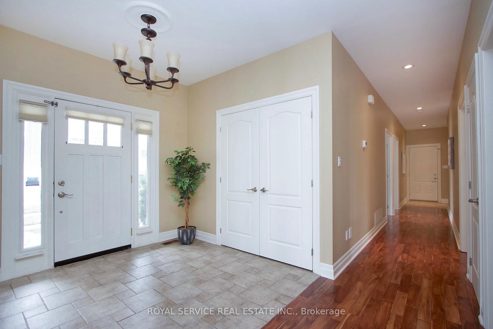Photo 6 of 5555 Main Street, Clarington, Orono — HOMEH
