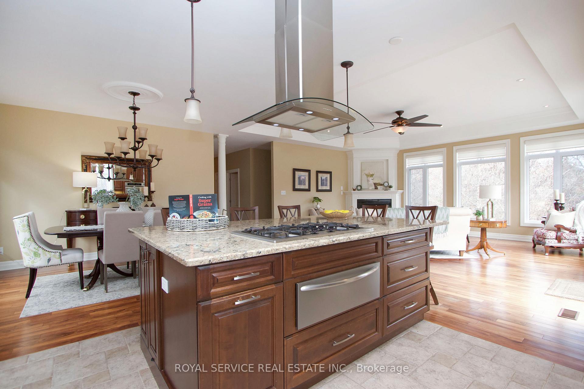 Photo 16 of 5555 Main Street, Clarington, Orono — HOMEH