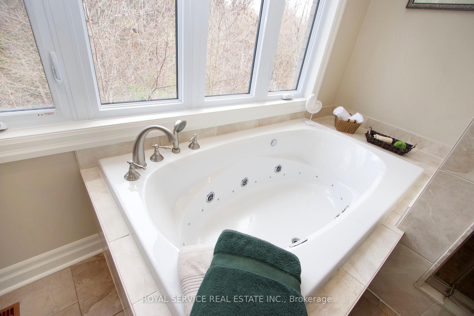 Photo 23 of 5555 Main Street, Clarington, Orono — HOMEH