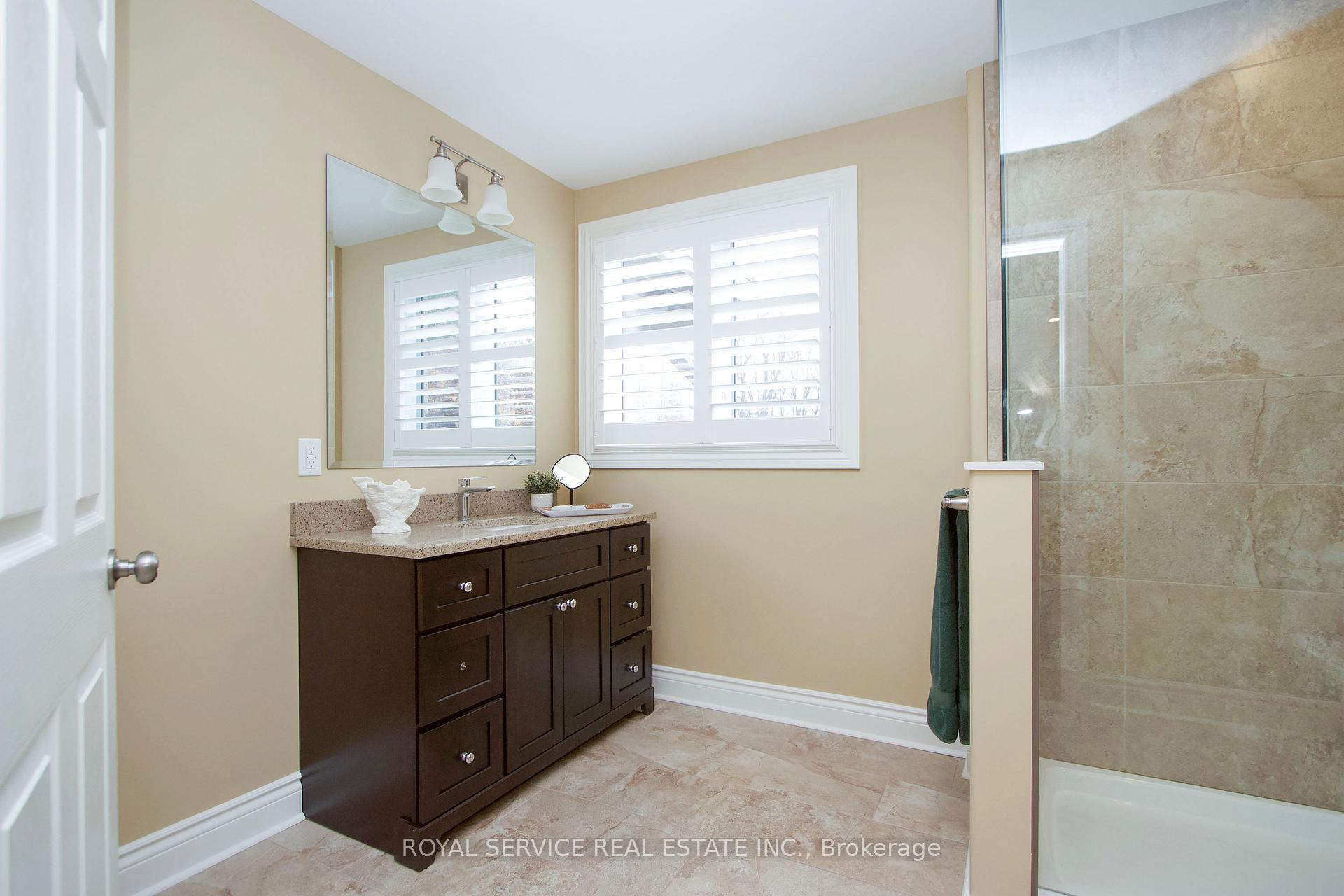 Photo 33 of 5555 Main Street, Clarington, Orono — HOMEH