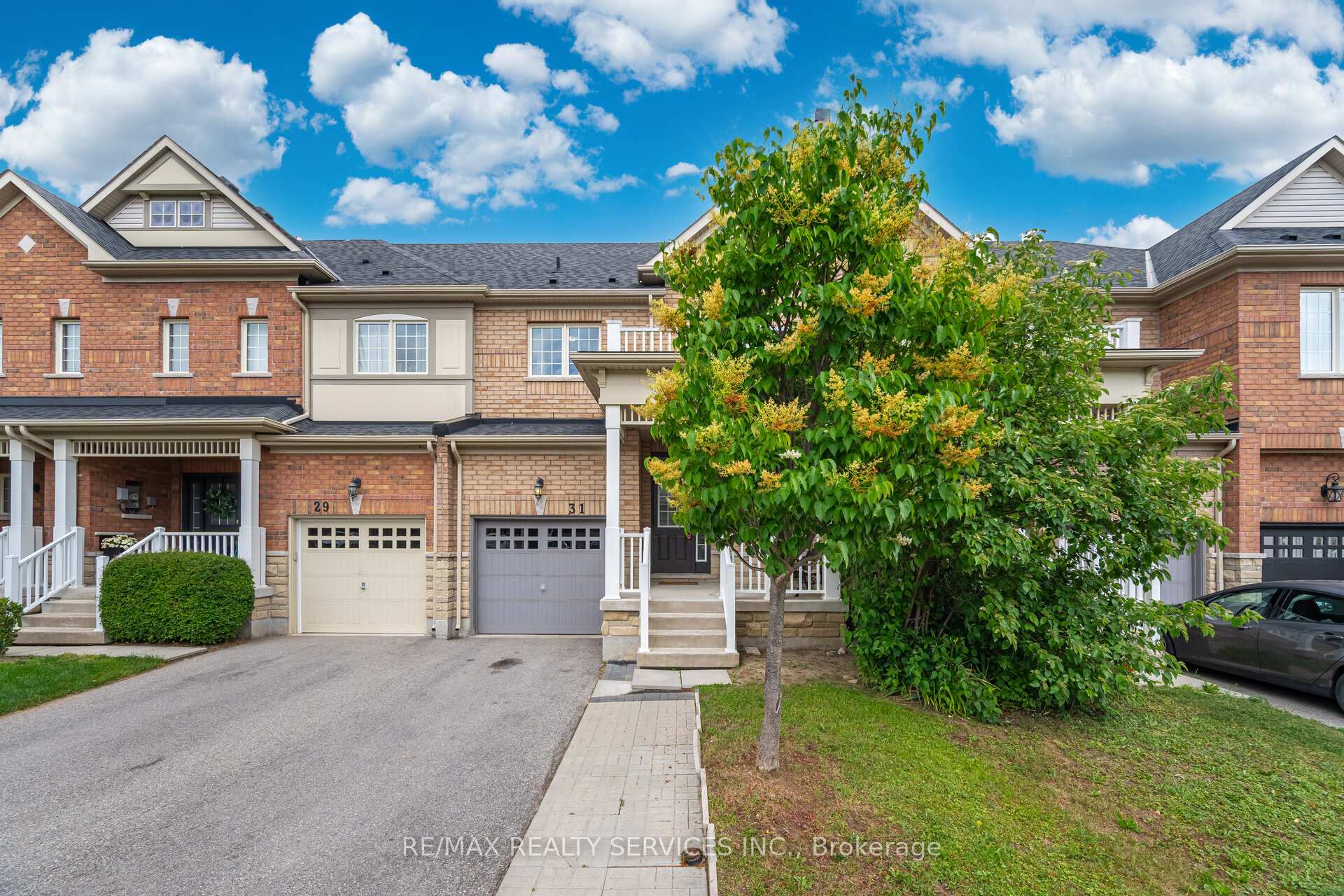 Photo 5 of 31 Mccardy Court, Caledon, Caledon East — HOMEH
