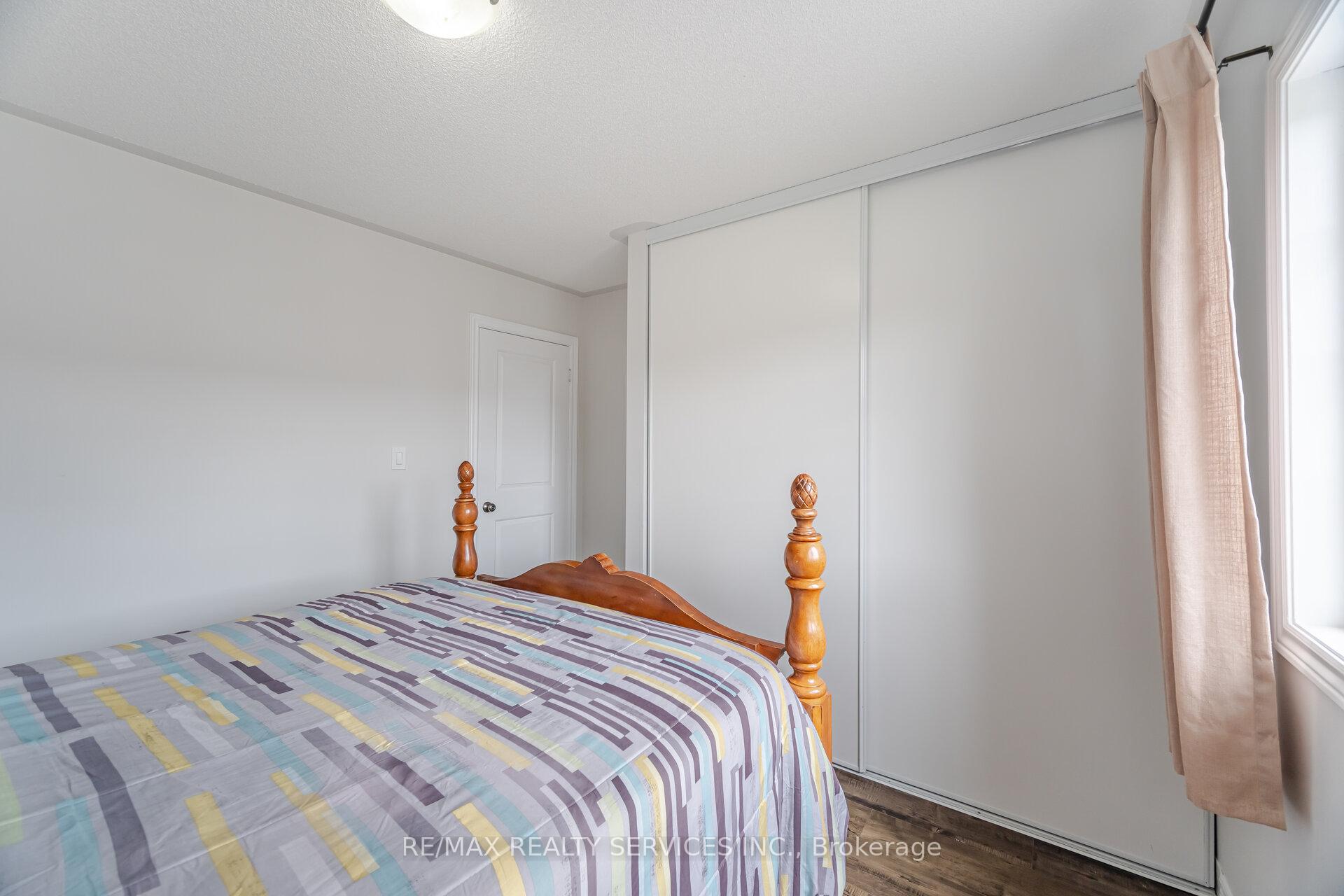 Photo 36 of 31 Mccardy Court, Caledon, Caledon East — HOMEH