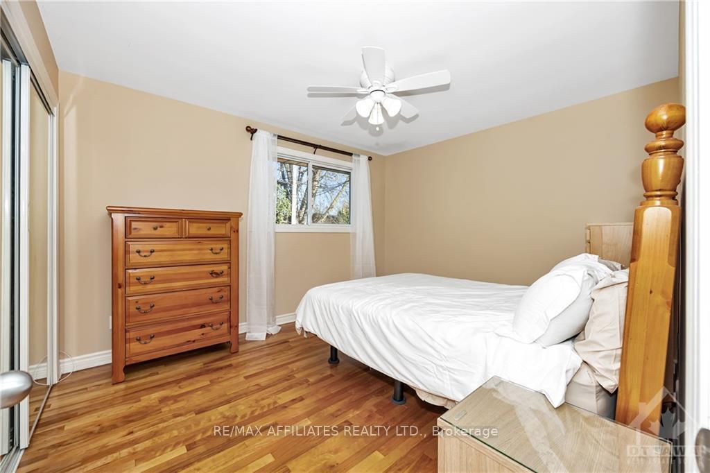 Photo 10 of 1191 Castle Hill Crescent, Ottawa, Copeland Park — HOMEH