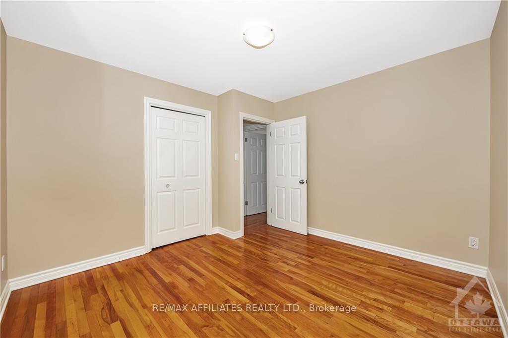 Photo 14 of 1191 Castle Hill Crescent, Ottawa, Copeland Park — HOMEH