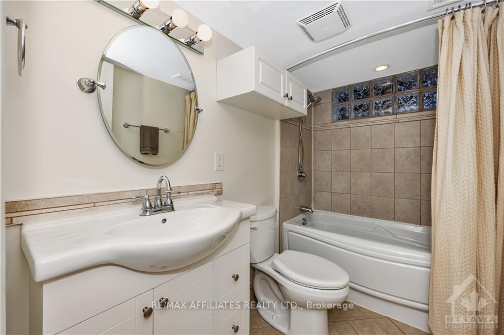 Photo 23 of 1191 Castle Hill Crescent, Ottawa, Copeland Park — HOMEH