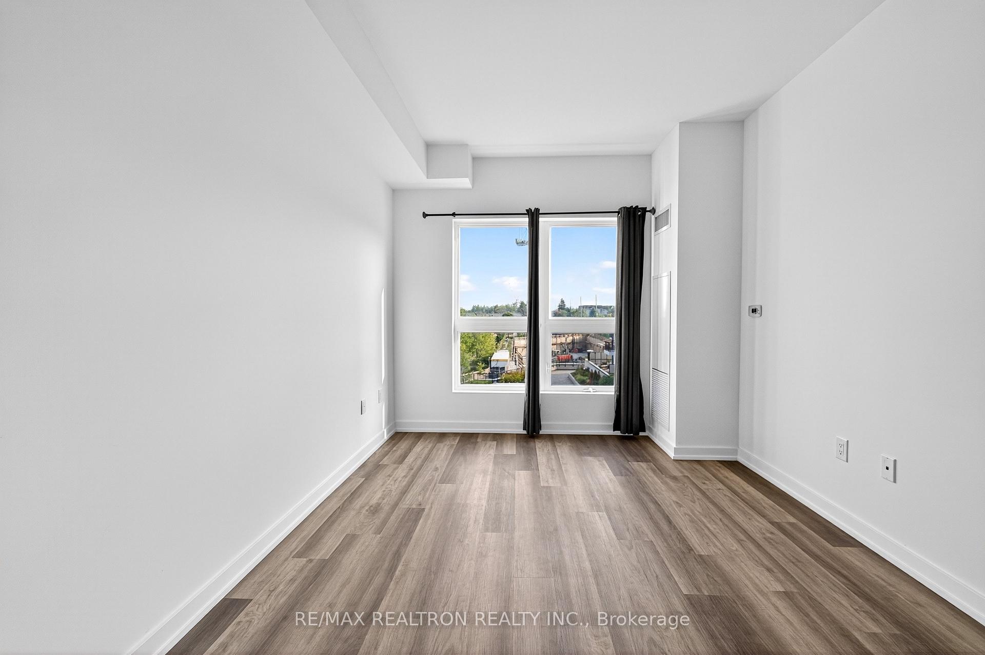 Photo 11 of Unit 423, 430 Essa Road, Barrie, Holly — HOMEH
