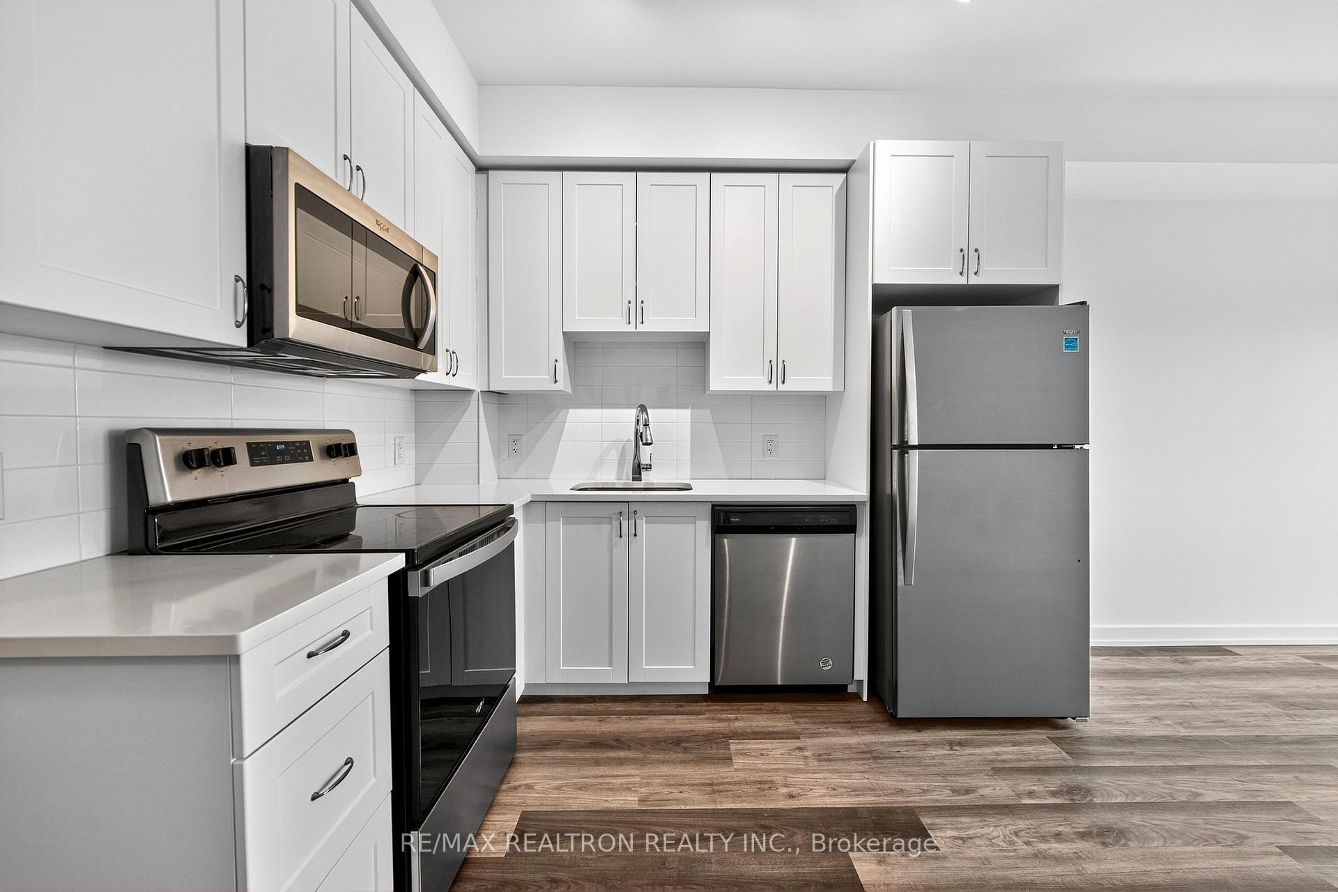 Photo 16 of Unit 423, 430 Essa Road, Barrie, Holly — HOMEH