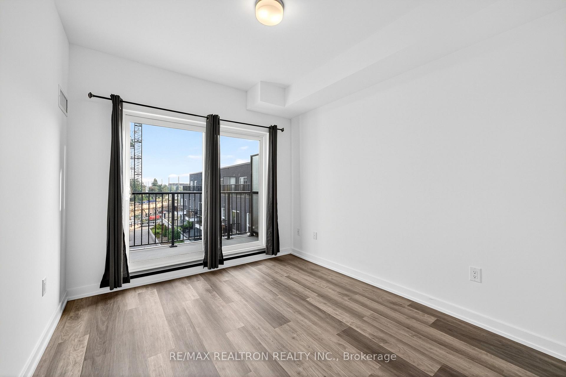 Photo 17 of Unit 423, 430 Essa Road, Barrie, Holly — HOMEH