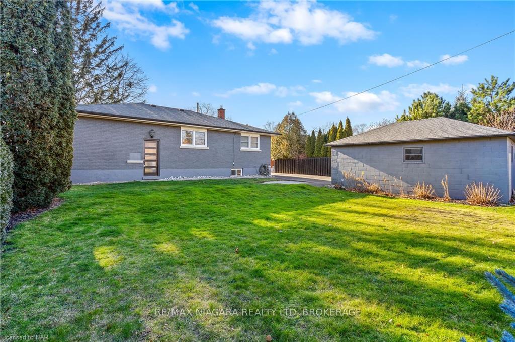 Photo 30 of 9 Regina Avenue, St. Catharines, Bunting/Linwell — HOMEH