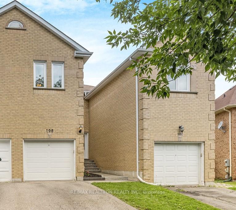 Photo 2 of 108 Sandfield Drive, Aurora, Aurora Highlands — HOMEH