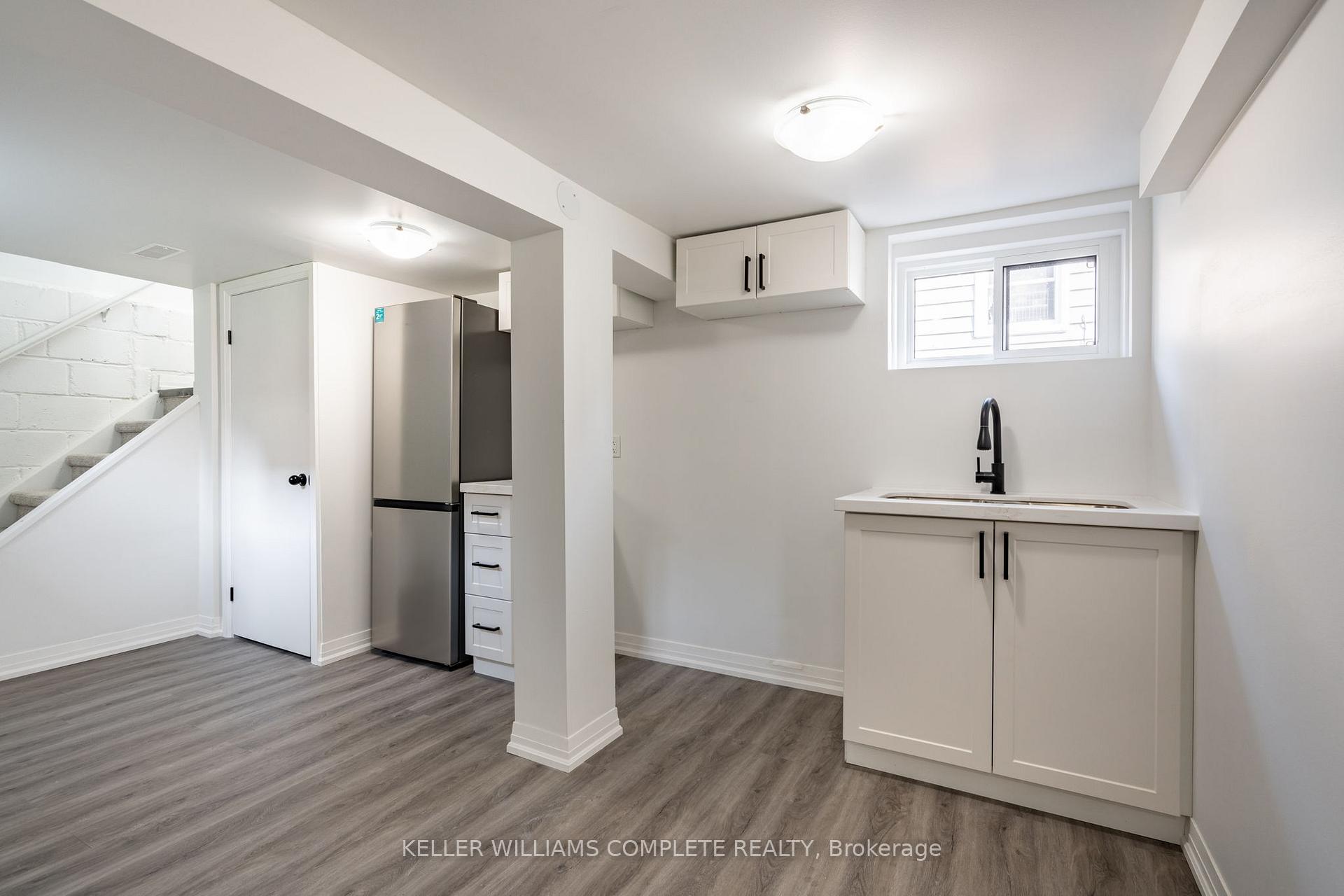 Photo 44 of 85 Walter Avenue N, Hamilton, Normanhurst — HOMEH