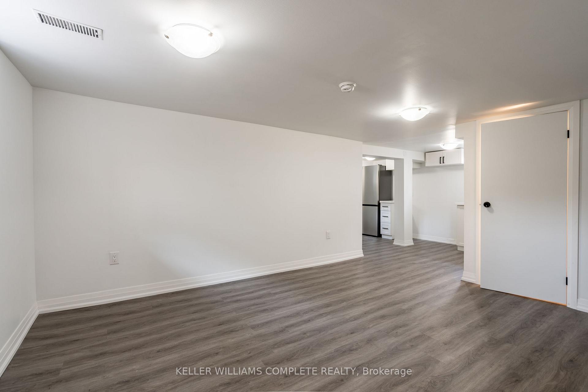 Photo 46 of 85 Walter Avenue N, Hamilton, Normanhurst — HOMEH