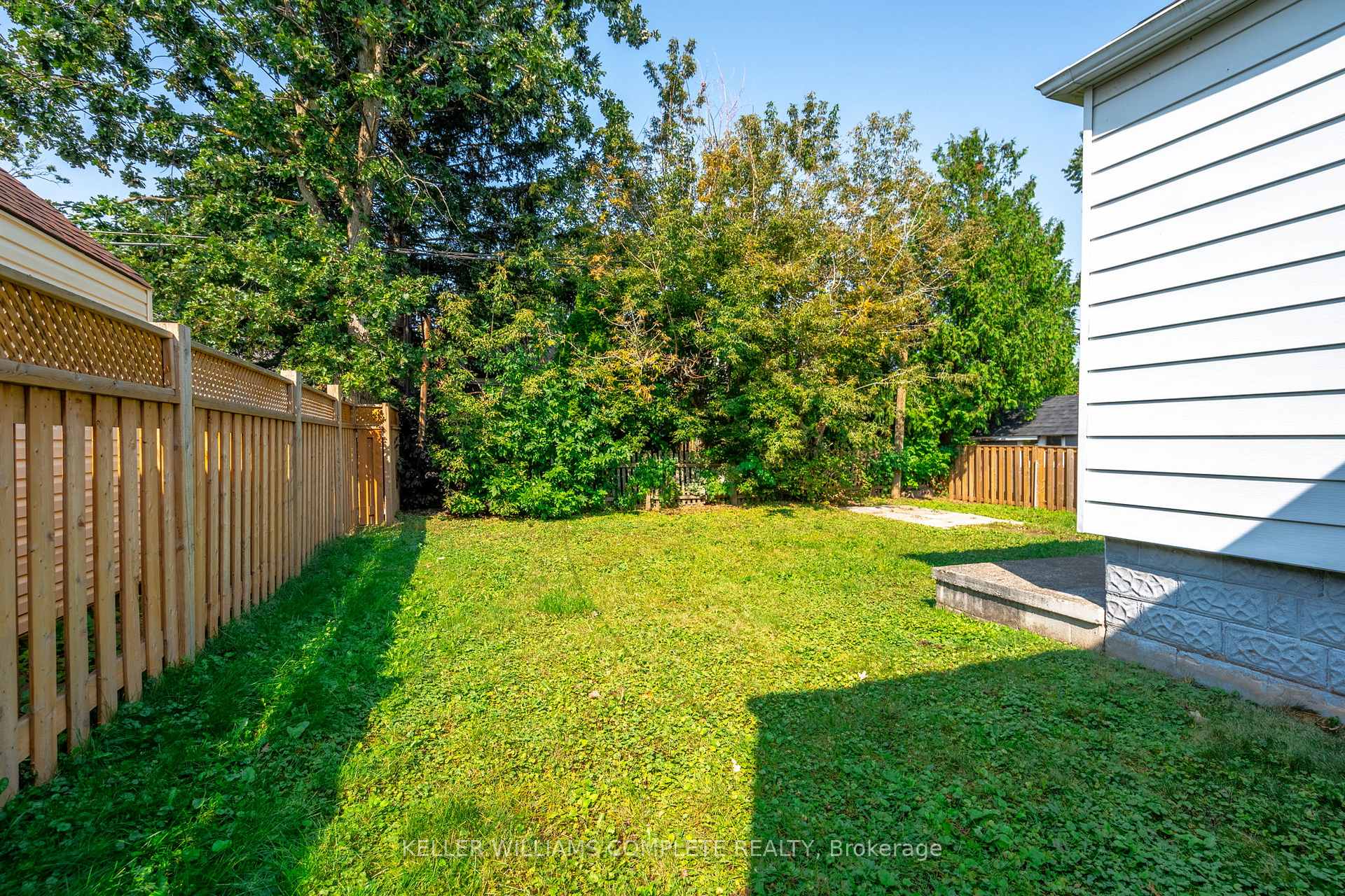 Photo 53 of 85 Walter Avenue N, Hamilton, Normanhurst — HOMEH