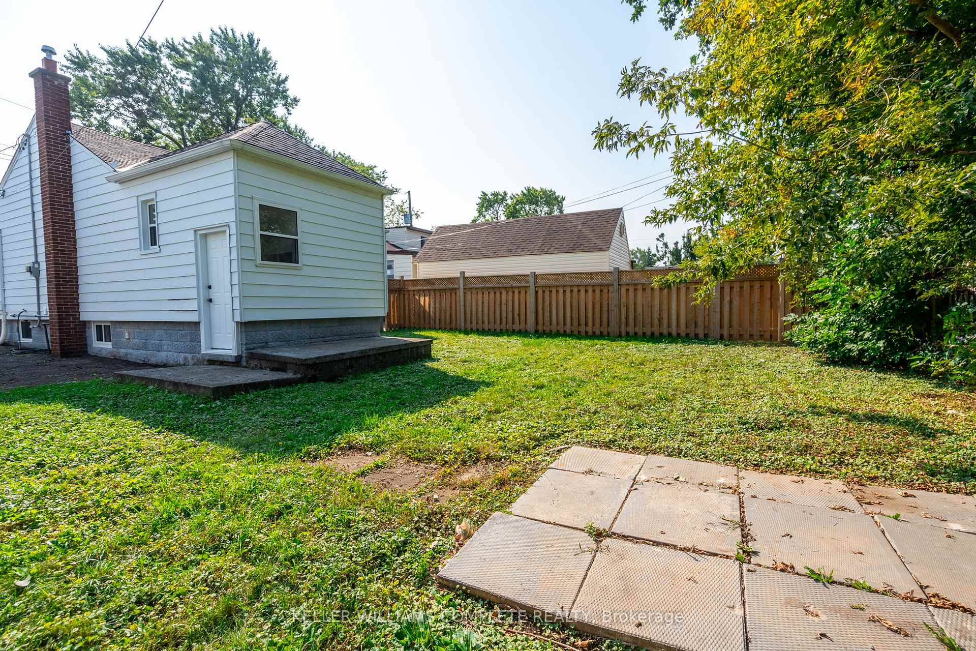 Photo 54 of 85 Walter Avenue N, Hamilton, Normanhurst — HOMEH