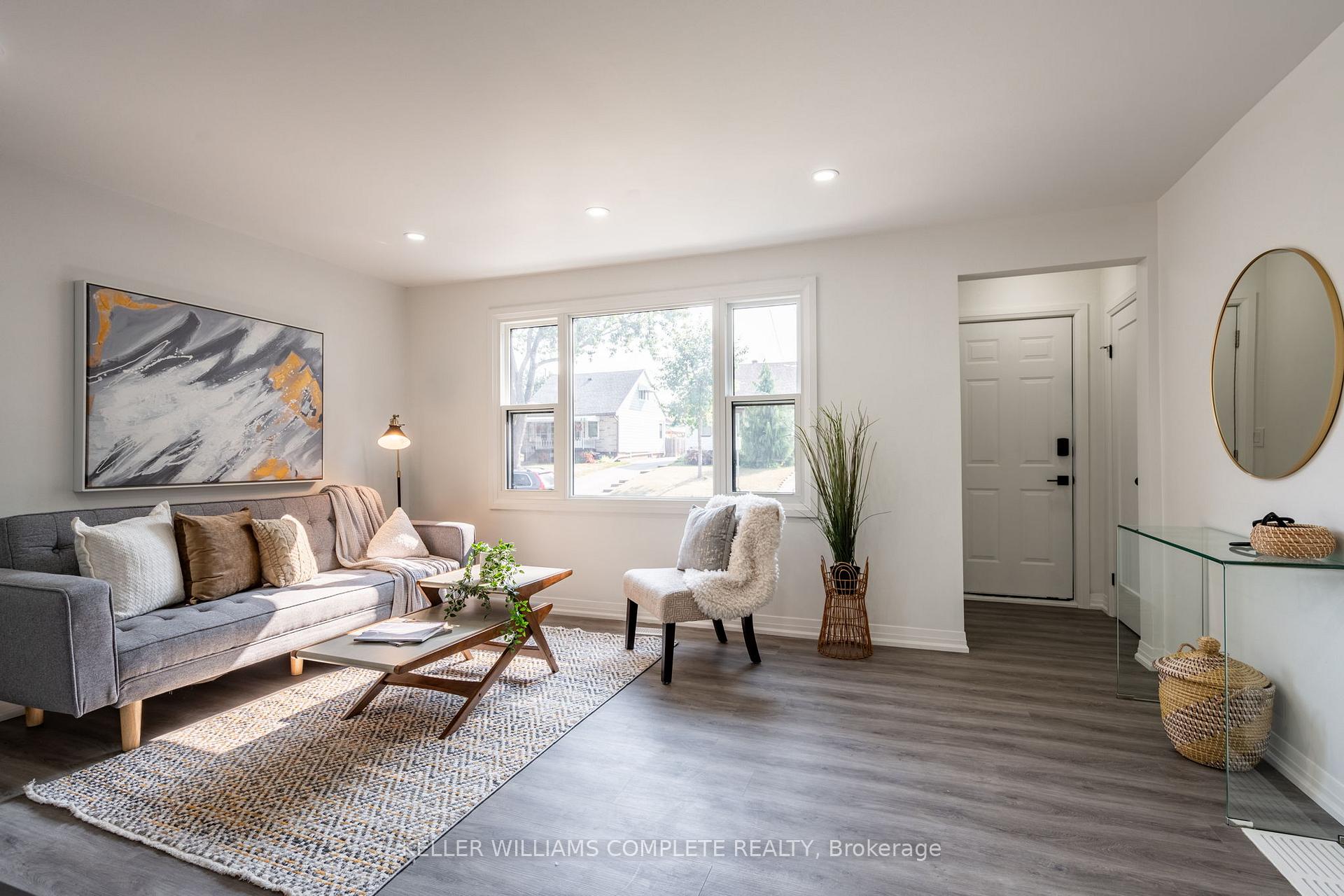 Photo 30 of 85 Walter Avenue N, Hamilton, Normanhurst — HOMEH