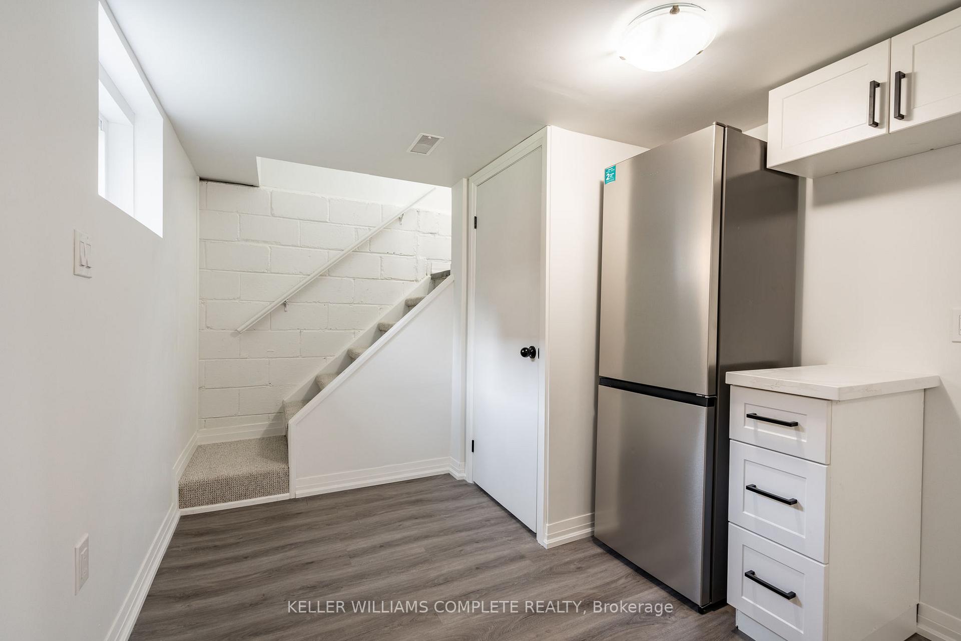 Photo 60 of 85 Walter Avenue N, Hamilton, Normanhurst — HOMEH