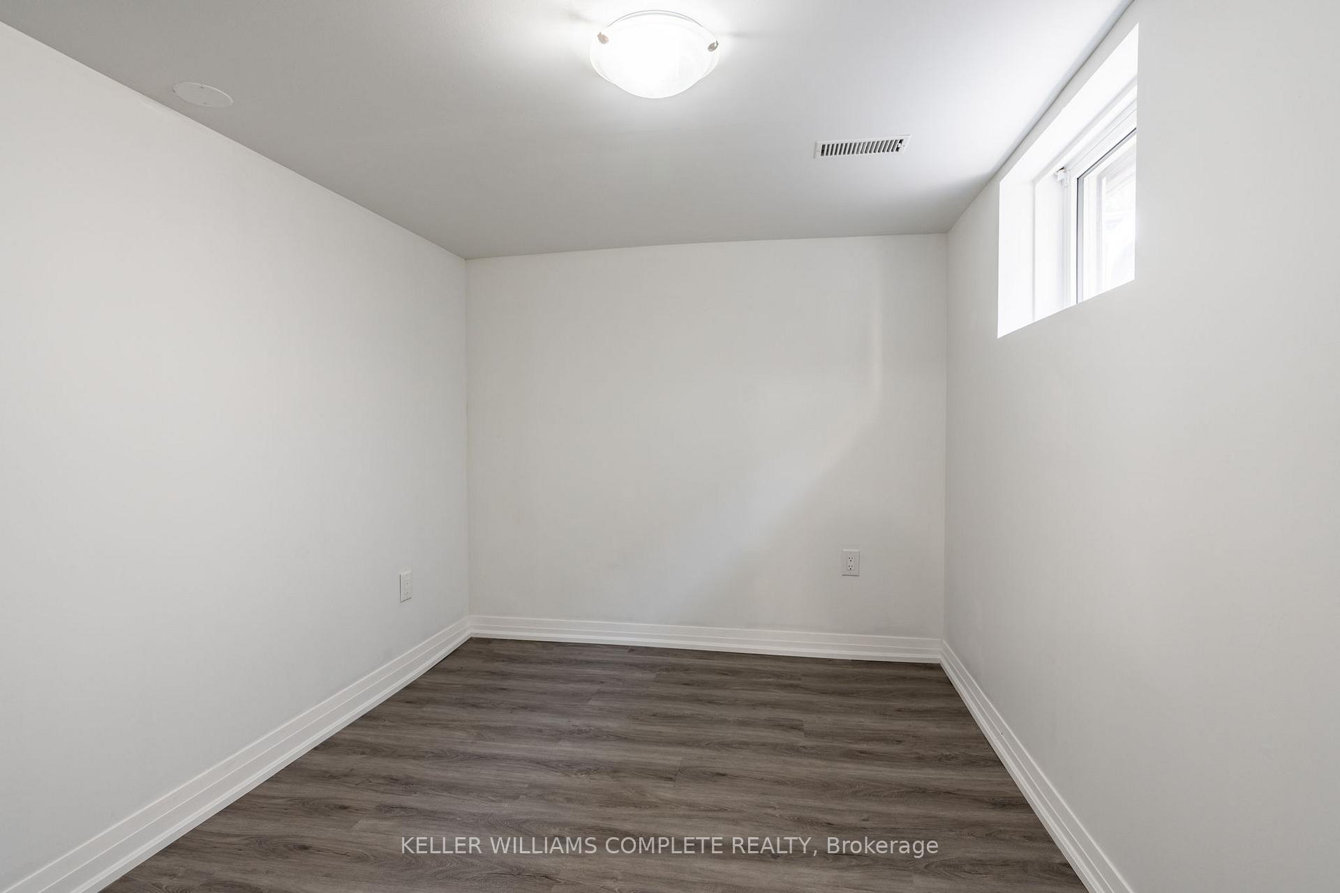 Photo 65 of 85 Walter Avenue N, Hamilton, Normanhurst — HOMEH