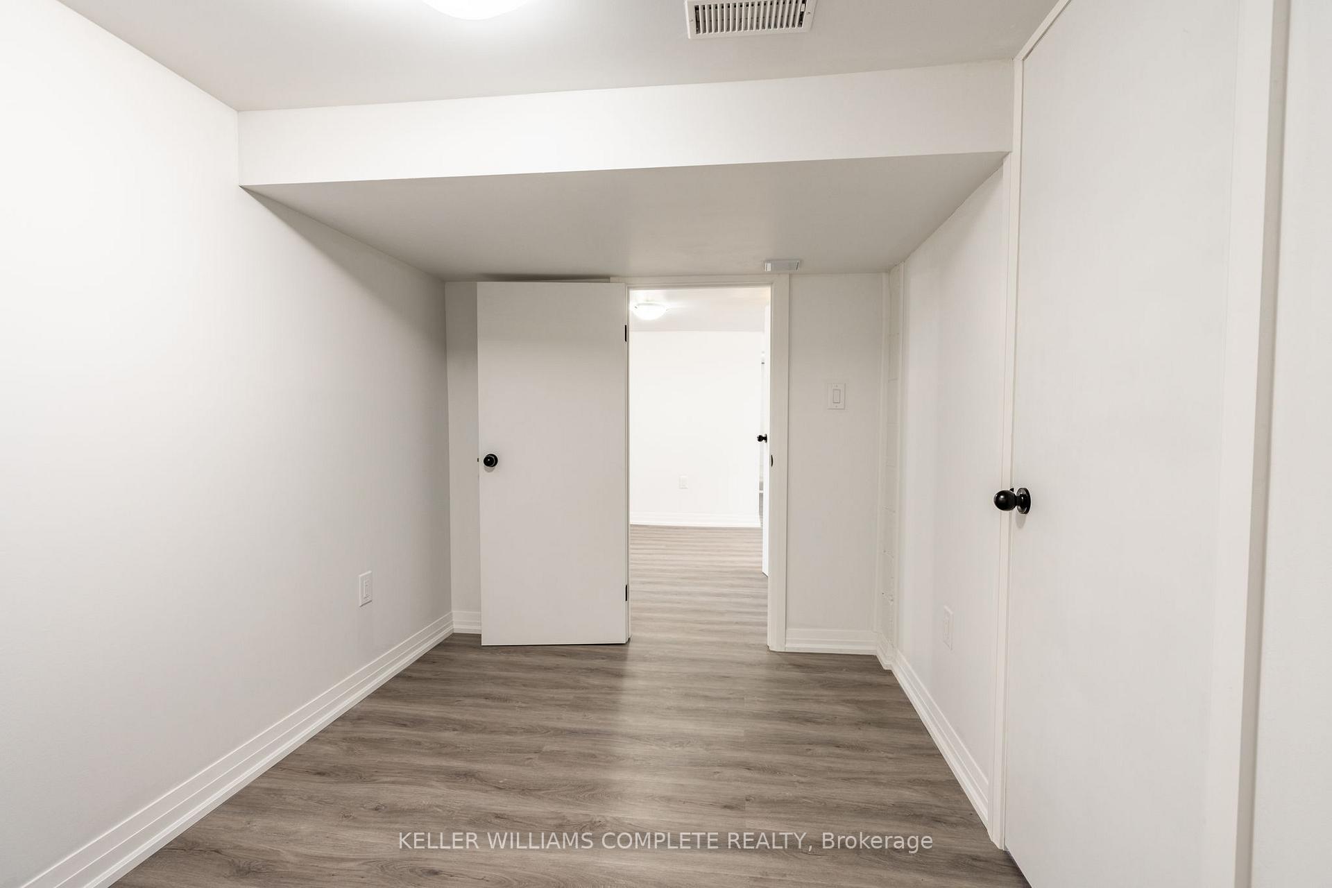 Photo 67 of 85 Walter Avenue N, Hamilton, Normanhurst — HOMEH
