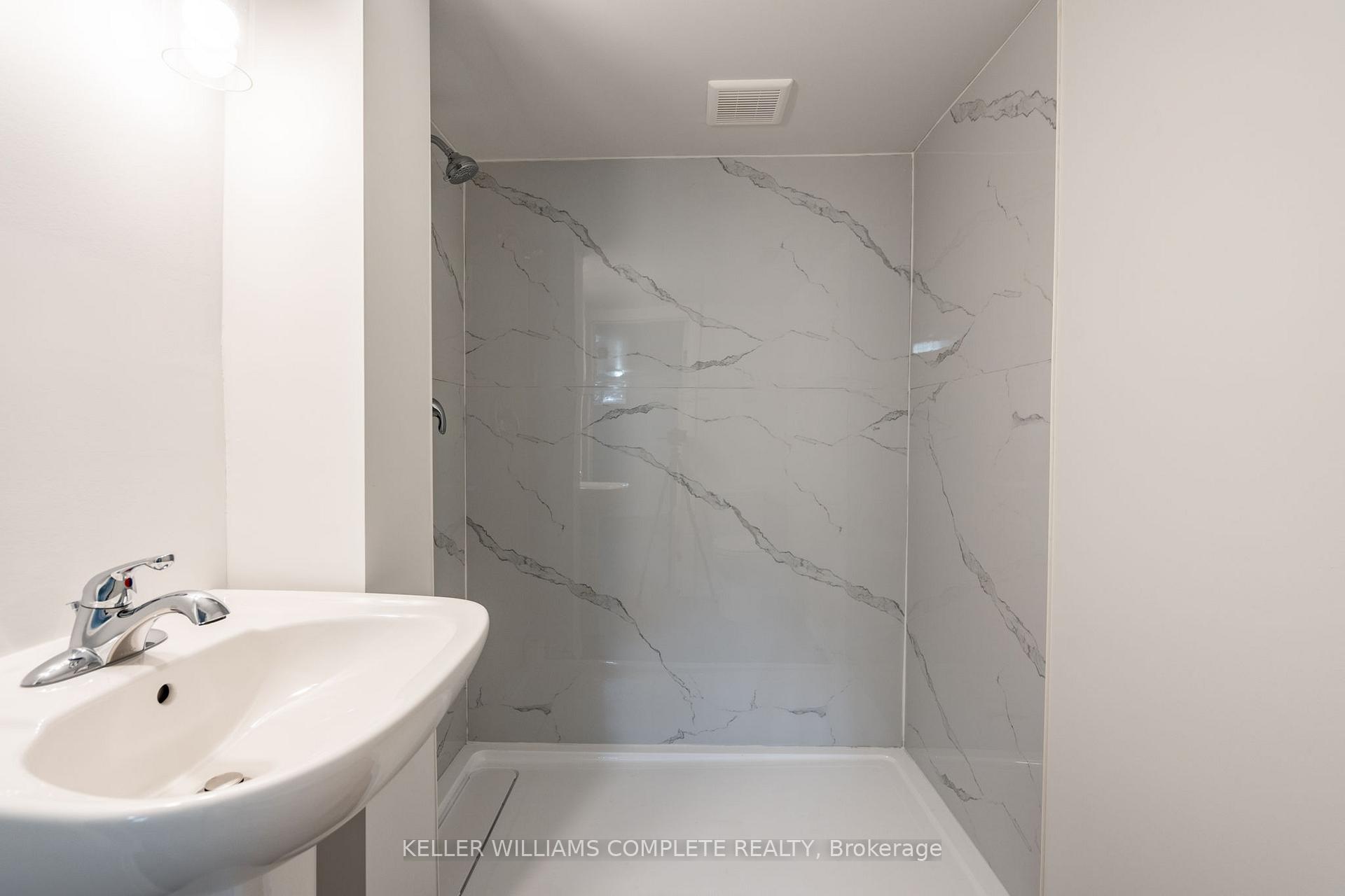 Photo 69 of 85 Walter Avenue N, Hamilton, Normanhurst — HOMEH