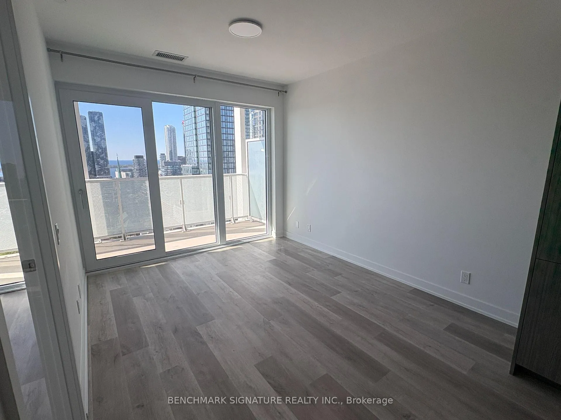 Photo 4 of Unit 2908, 88 Queen Street E, Toronto, Church-Yonge Corridor — HOMEH