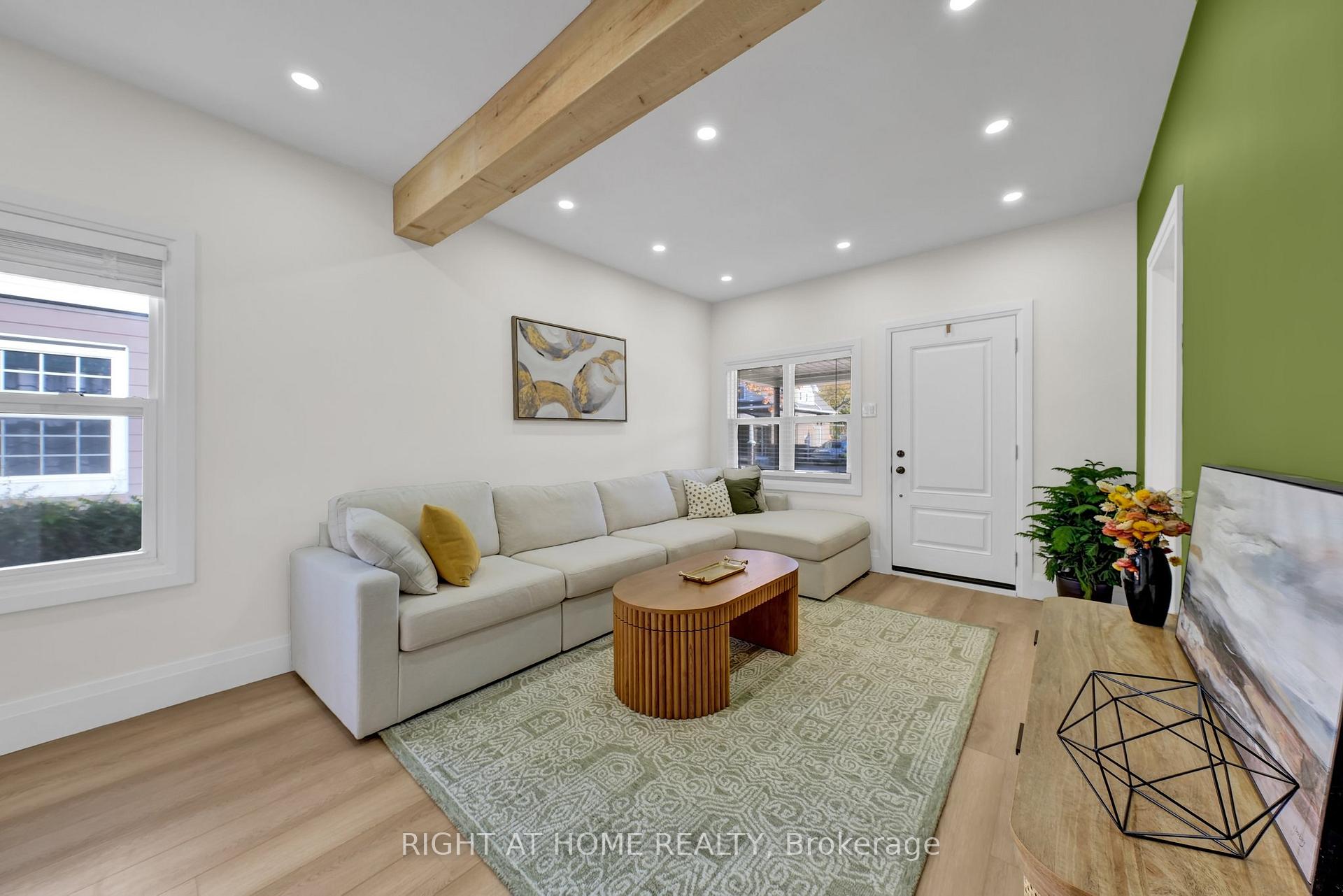 Photo 5 of 33 Rodman Street, St. Catharines, Downtown — HOMEH