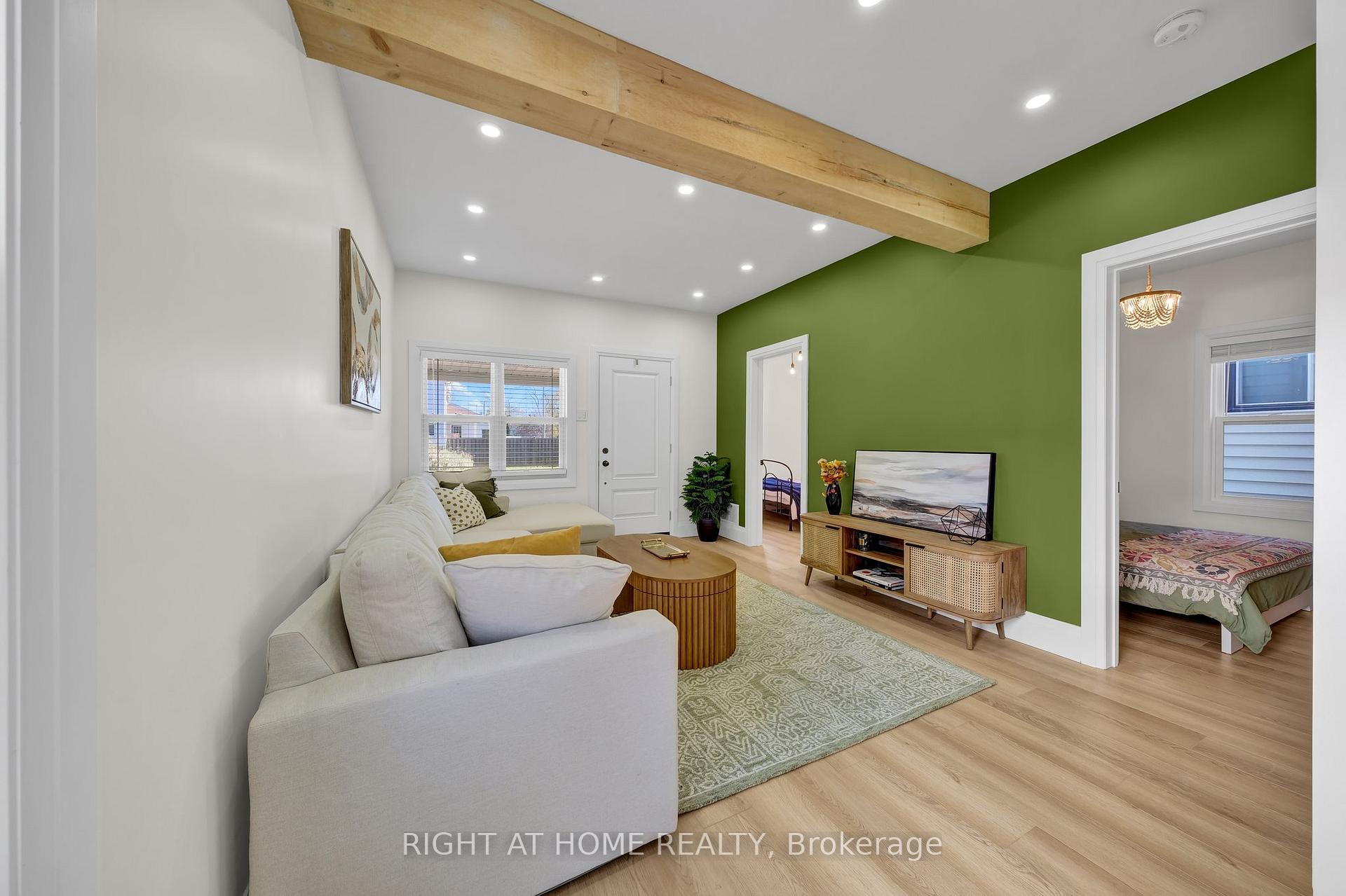 Photo 6 of 33 Rodman Street, St. Catharines, Downtown — HOMEH