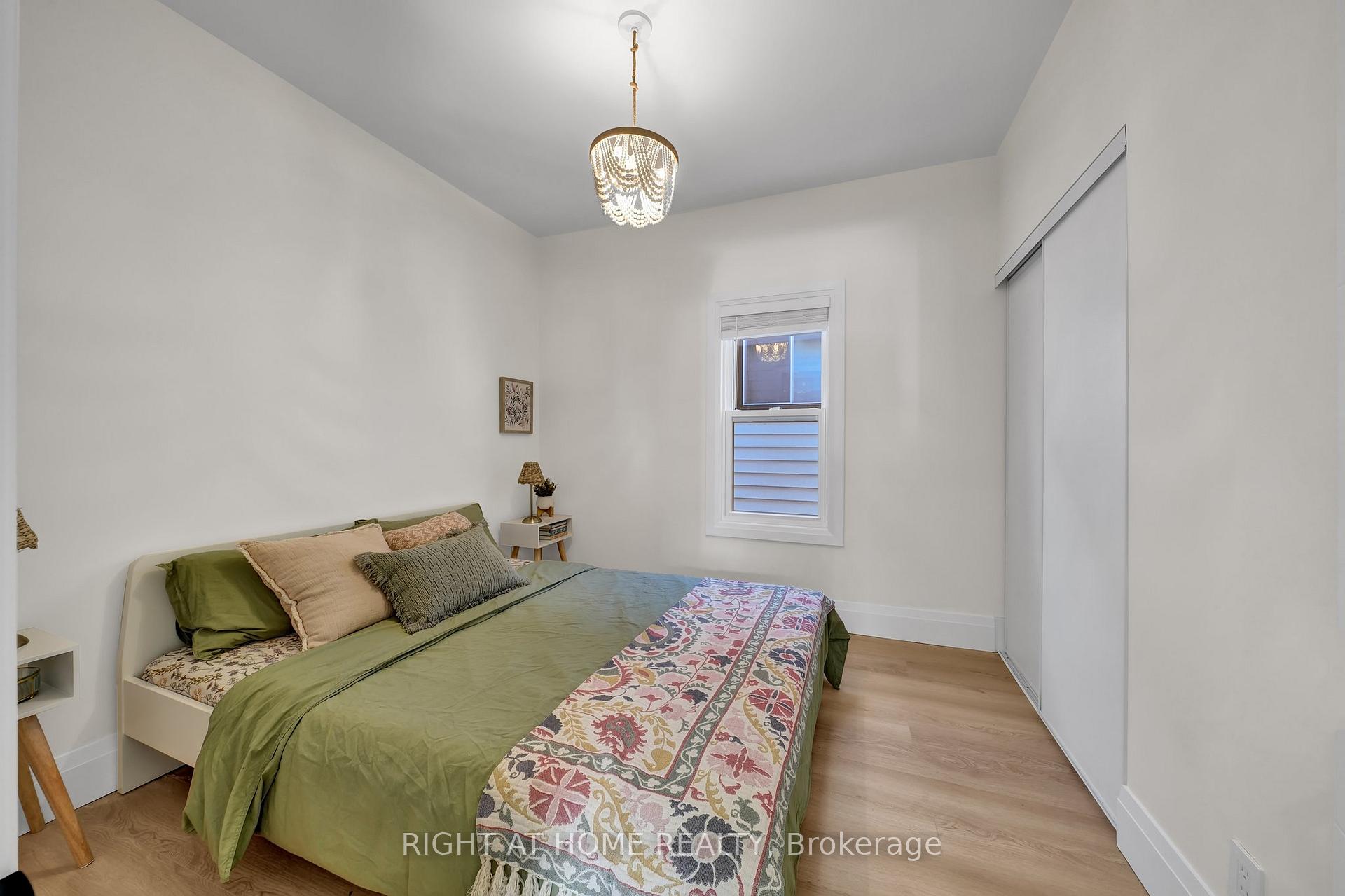 Photo 18 of 33 Rodman Street, St. Catharines, Downtown — HOMEH