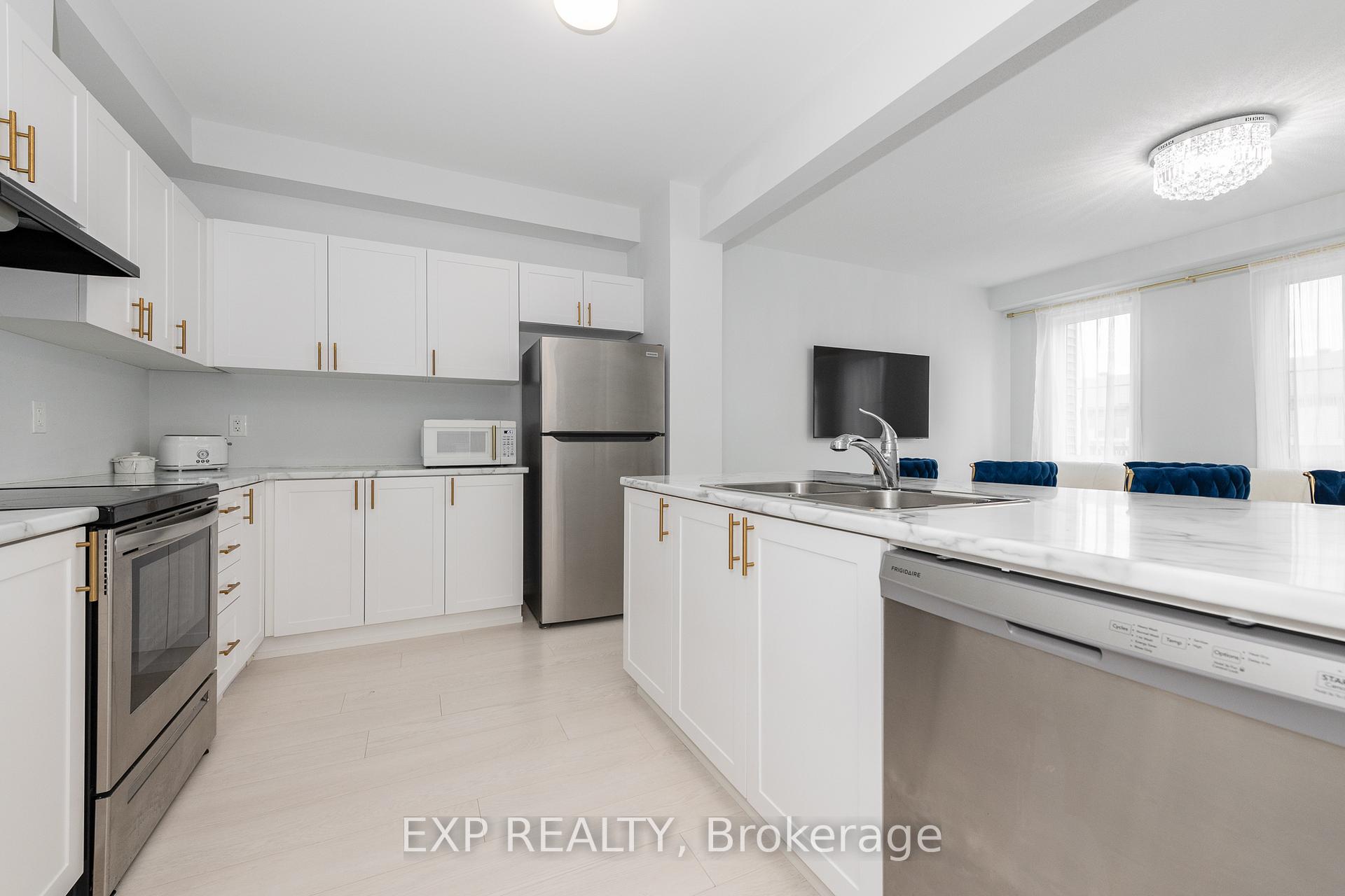 Photo 7 of 528 Rye Grass Way, Ottawa, Barrhaven - Half Moon Bay — HOMEH