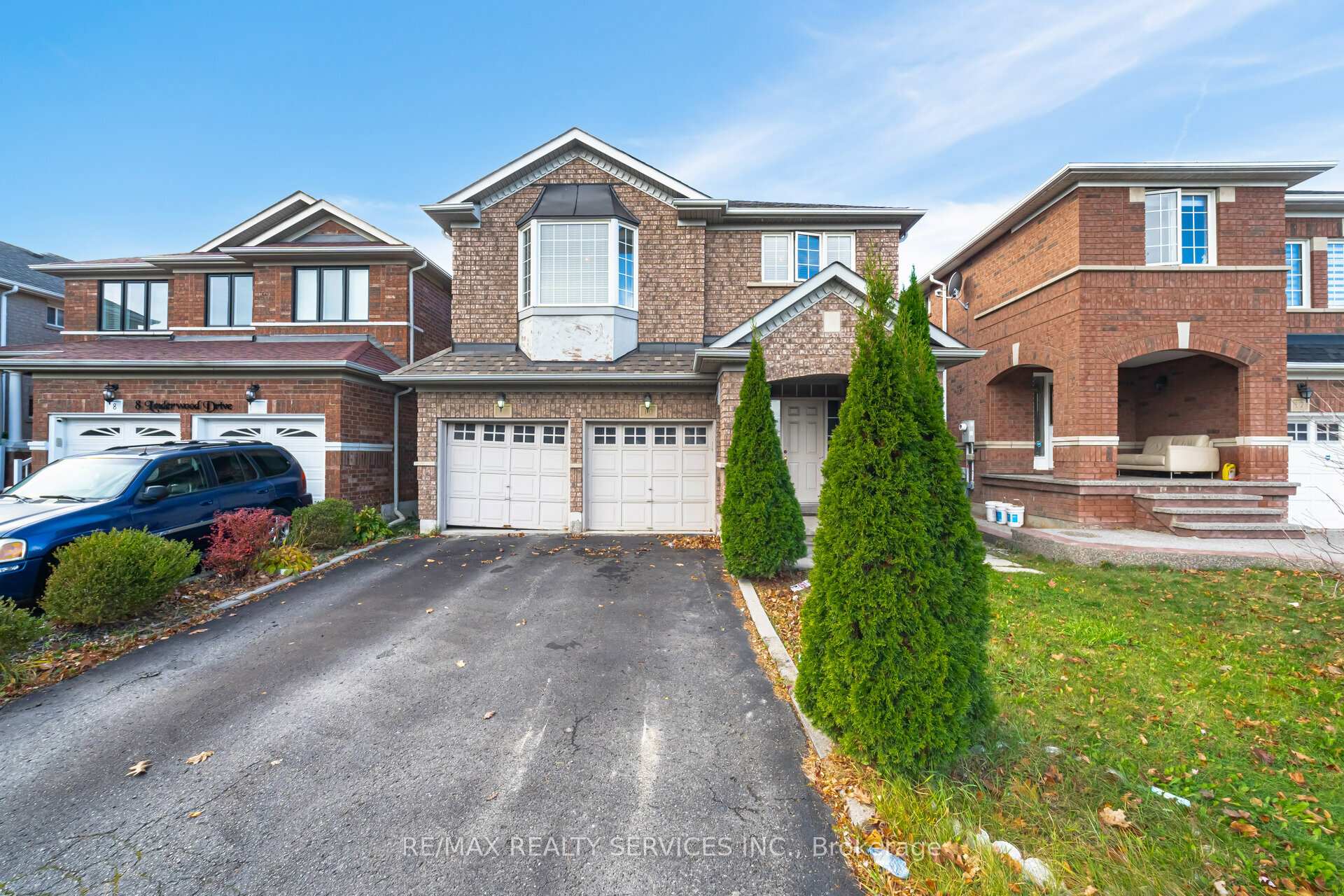 Front of 10 Linderwood Drive