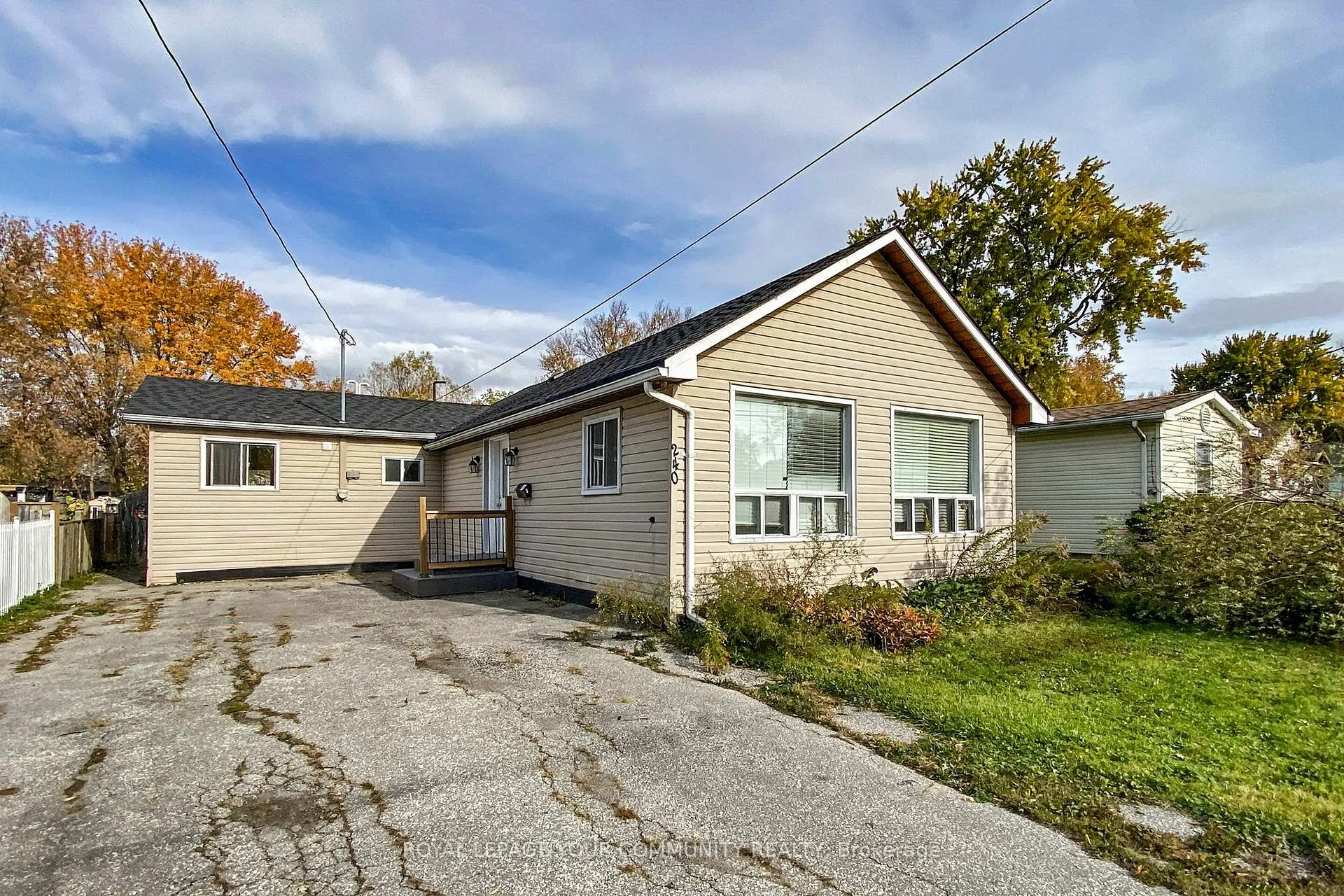 Front of 240 Royal Road
