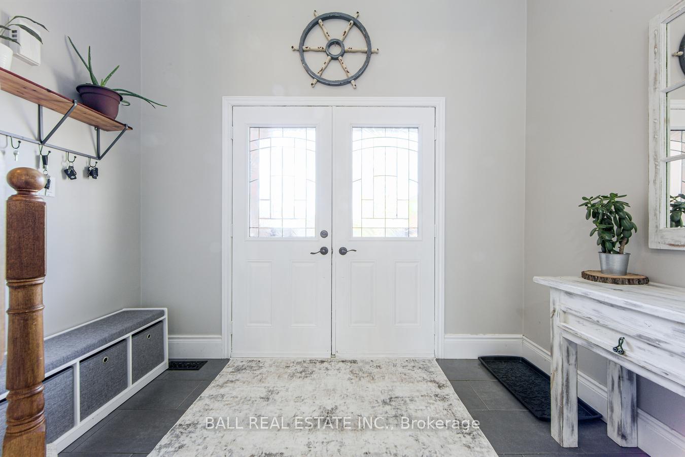 Photo 6 of 23 Glenhill Drive, Barrie, Painswick South — HOMEH