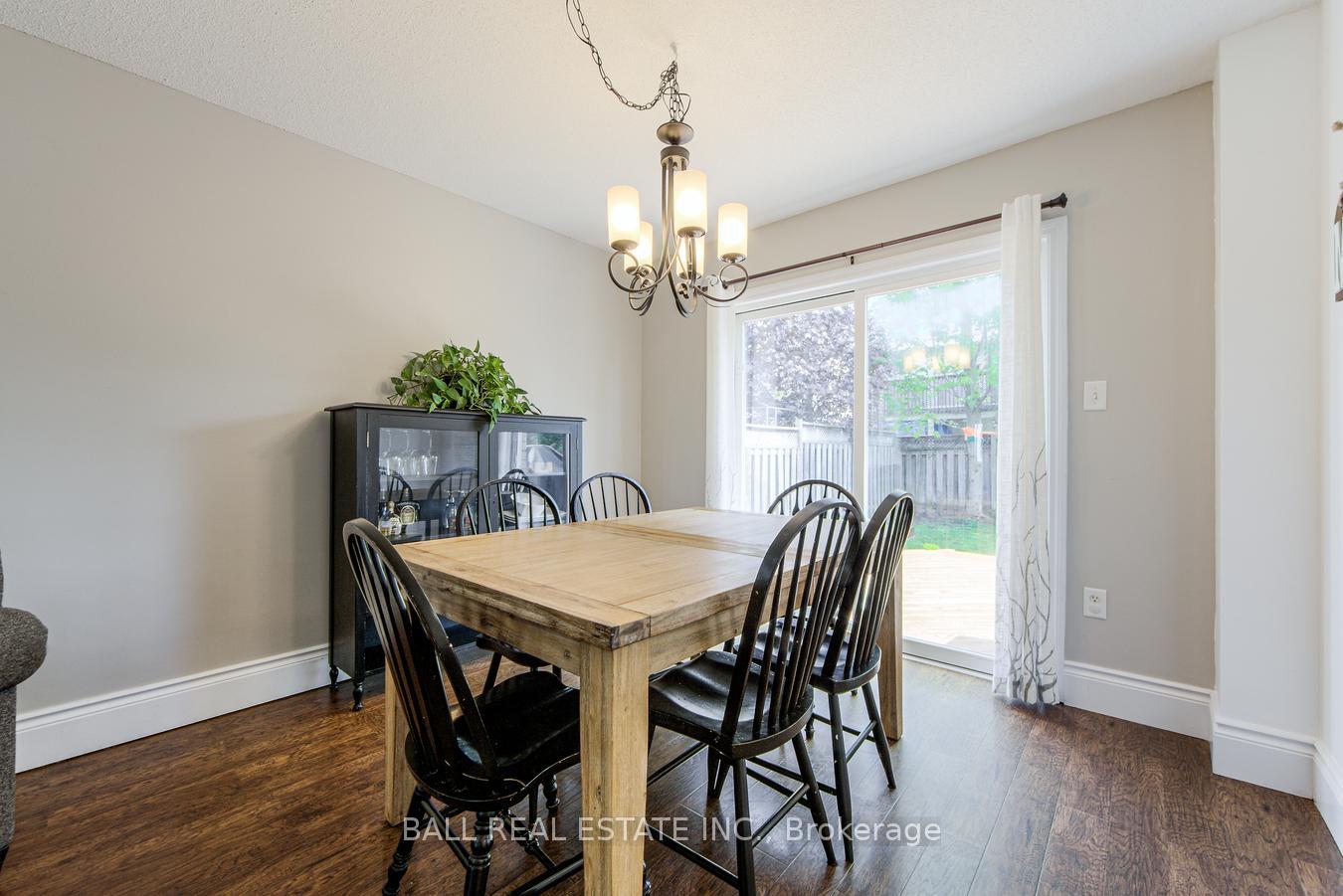 Photo 15 of 23 Glenhill Drive, Barrie, Painswick South — HOMEH