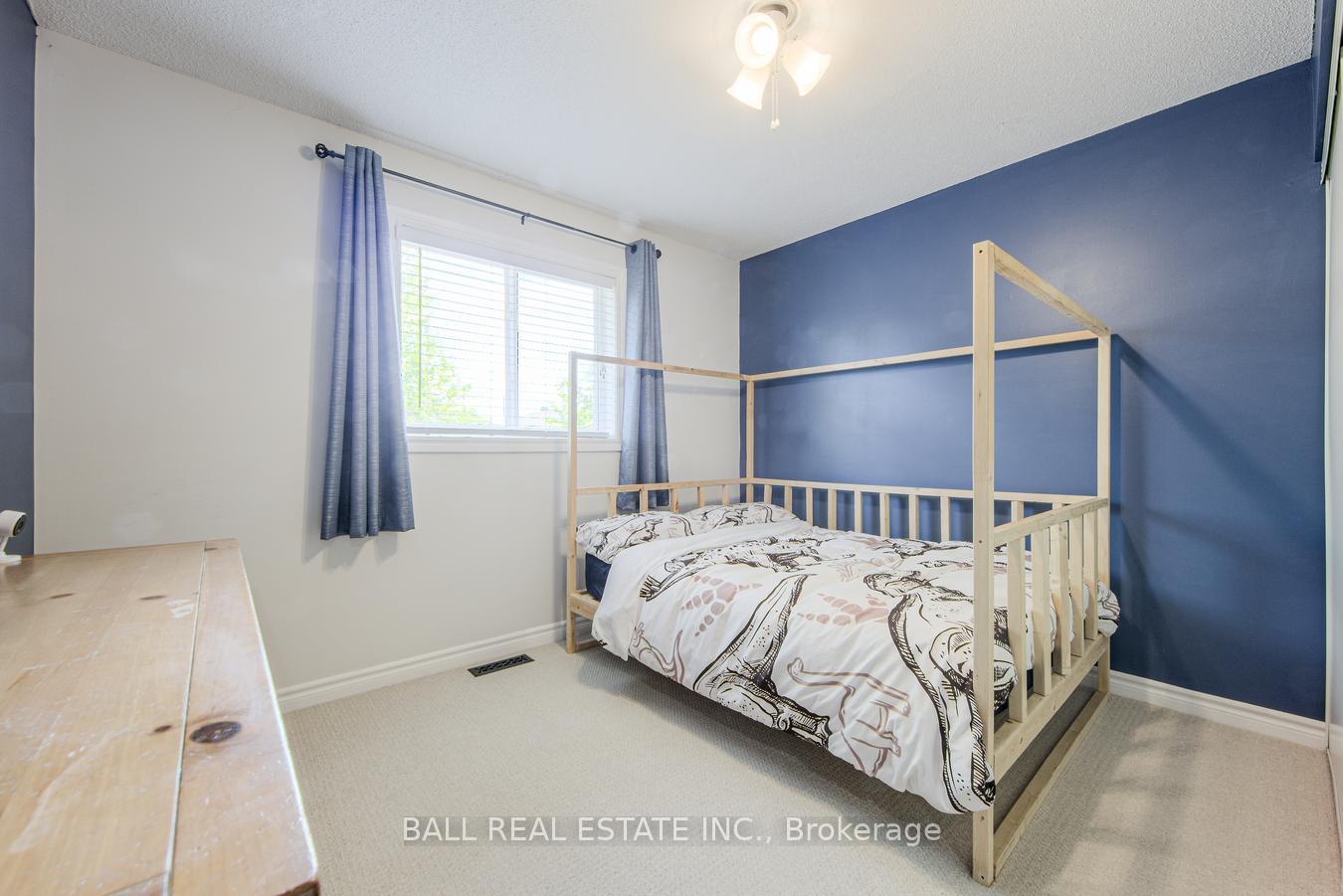 Photo 32 of 23 Glenhill Drive, Barrie, Painswick South — HOMEH