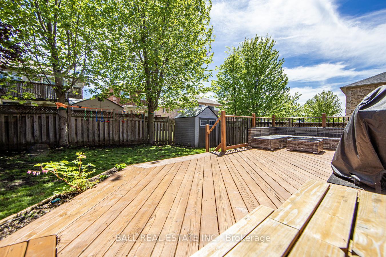 Photo 45 of 23 Glenhill Drive, Barrie, Painswick South — HOMEH