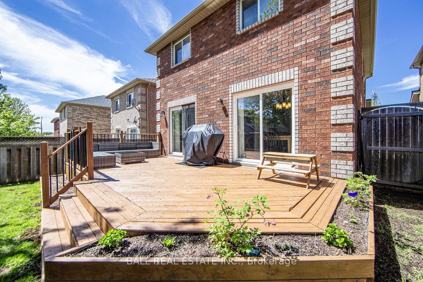 Photo 46 of 23 Glenhill Drive, Barrie, Painswick South — HOMEH