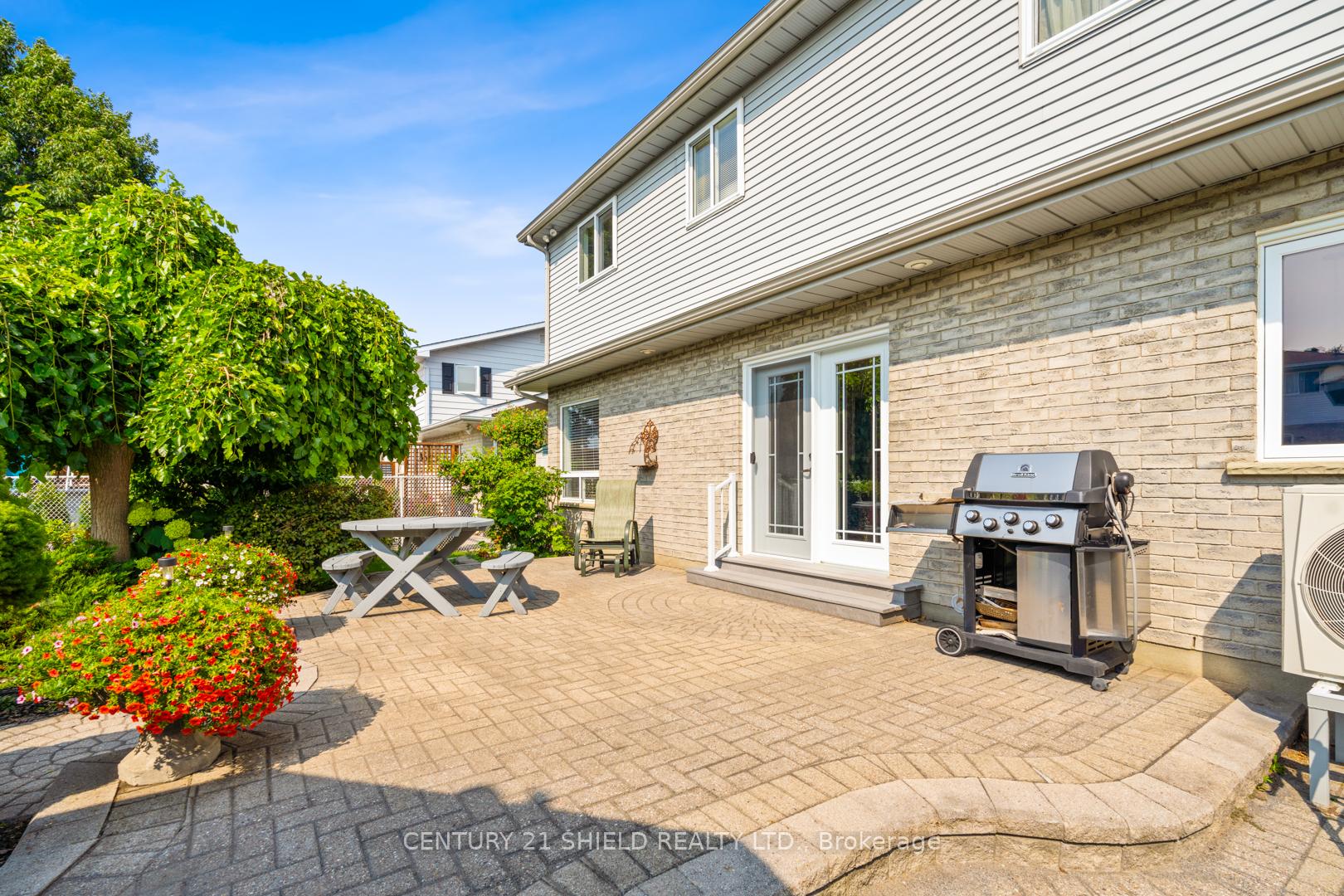 Photo 14 of 1989 Belvedere Crescent, Cornwall — HOMEH