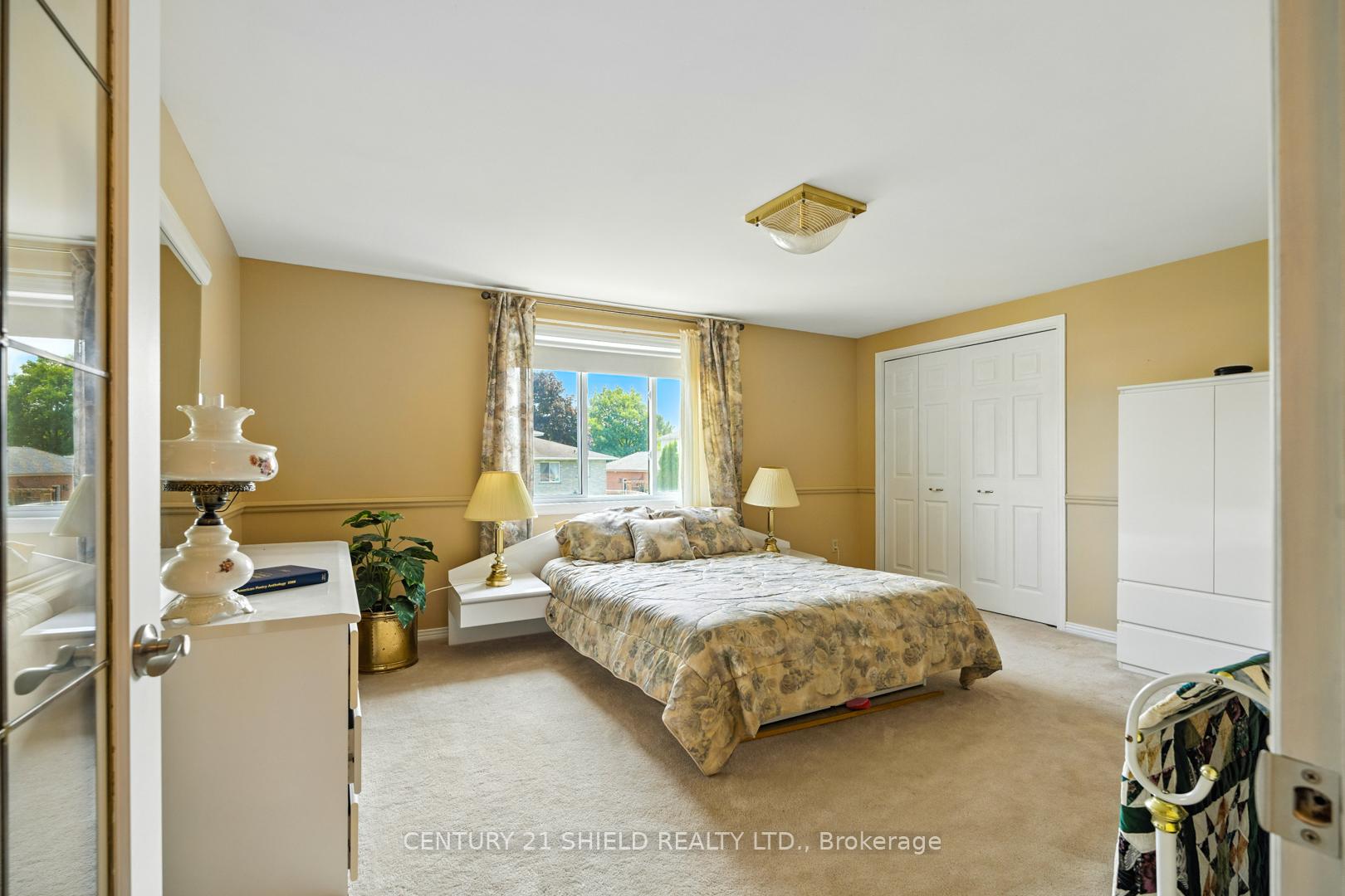 Photo 31 of 1989 Belvedere Crescent, Cornwall — HOMEH