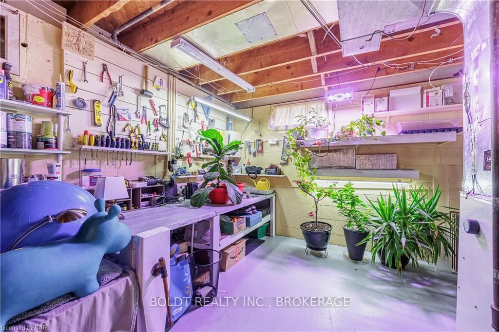 Photo 29 of 33 Patricia Drive, St. Catharines, Carlton/Bunting — HOMEH