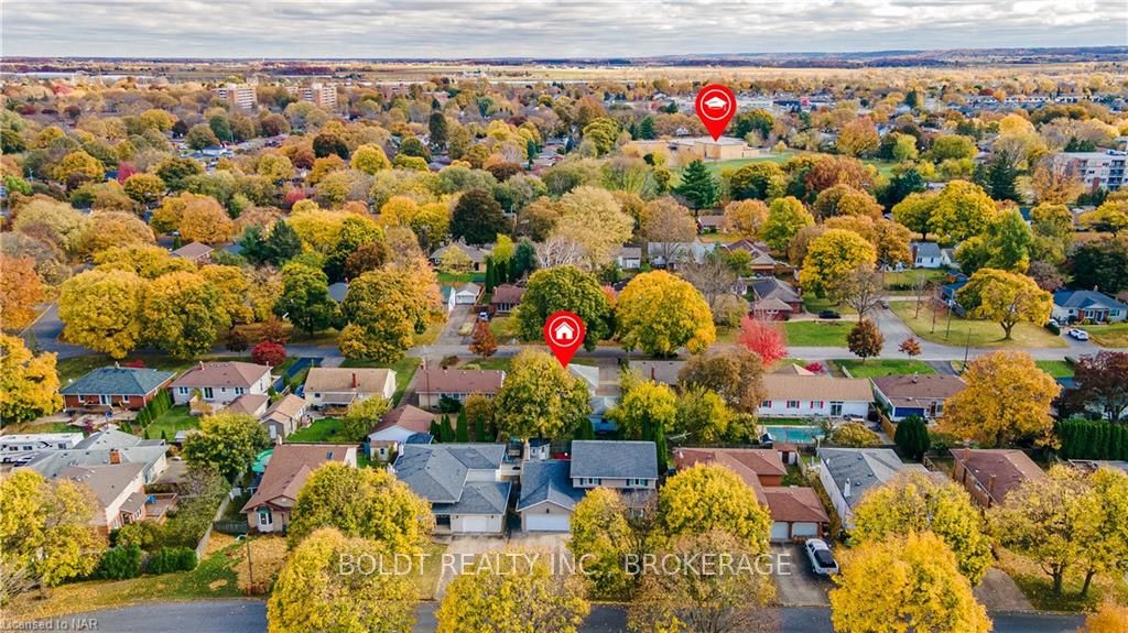 Photo 36 of 33 Patricia Drive, St. Catharines, Carlton/Bunting — HOMEH