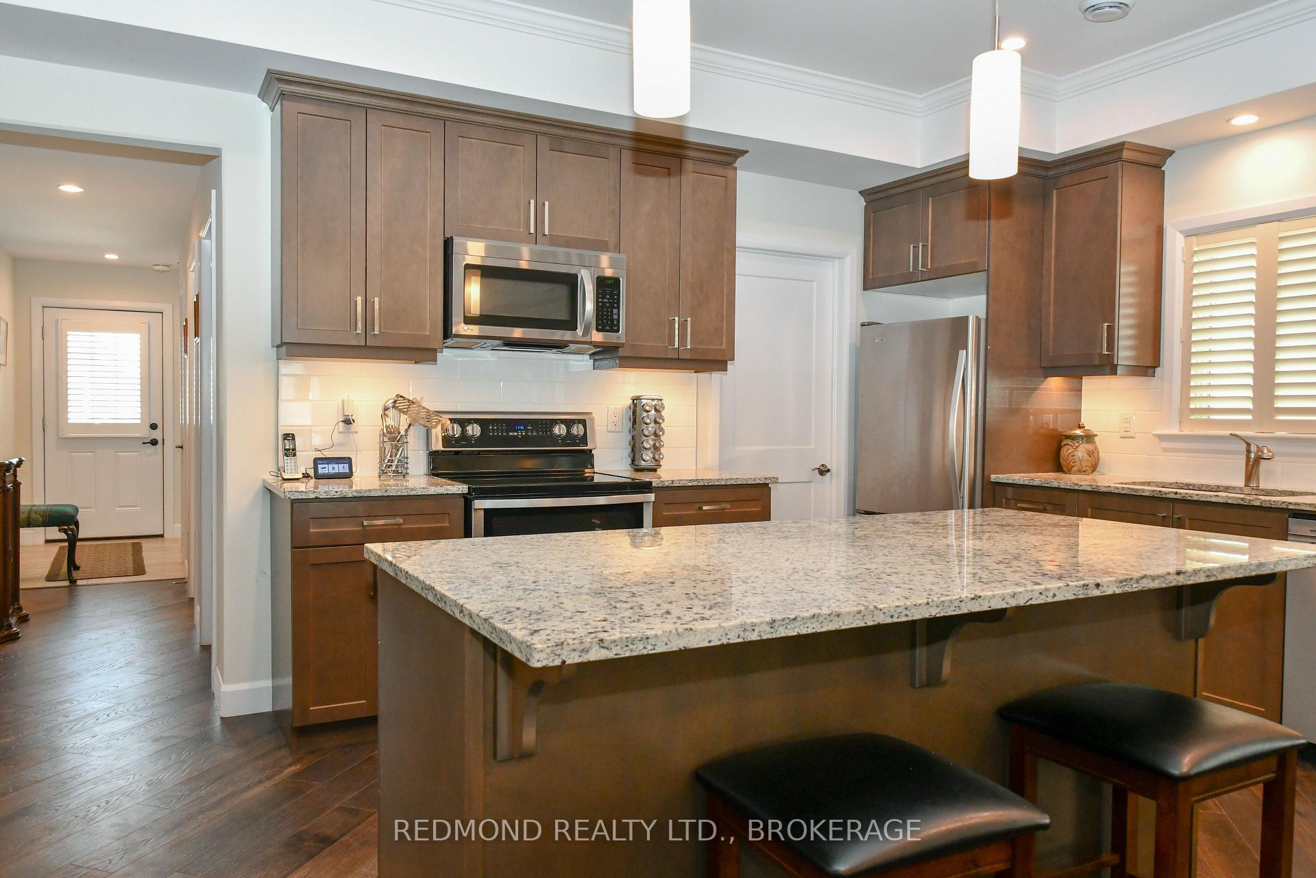 Photo 4 of 197 Wilmer Avenue, Gananoque — HOMEH