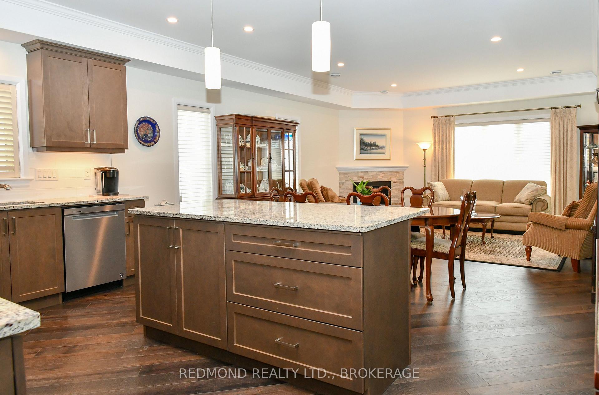 Photo 5 of 197 Wilmer Avenue, Gananoque — HOMEH