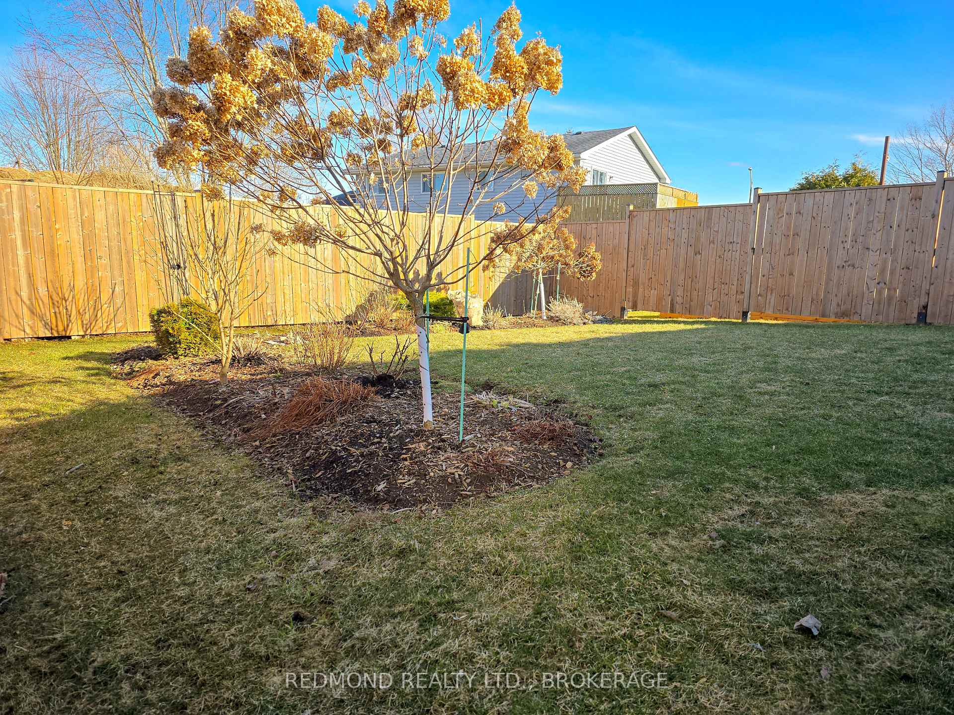 Photo 26 of 197 Wilmer Avenue, Gananoque — HOMEH