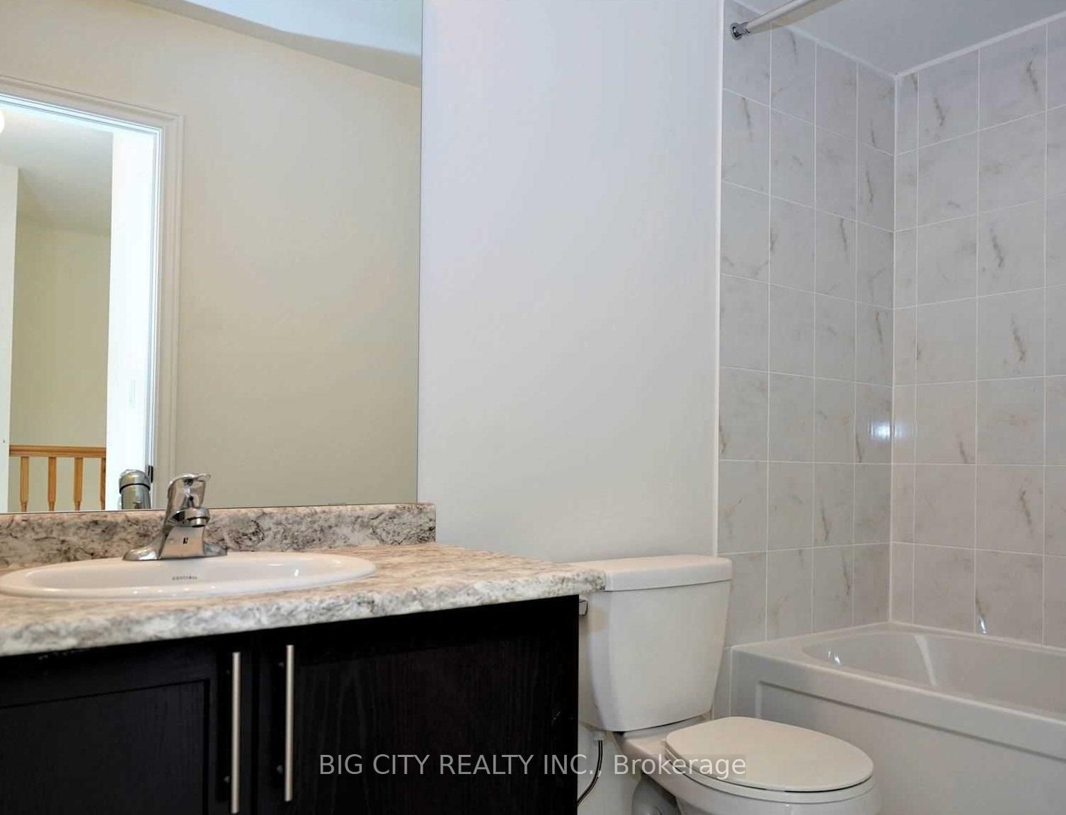 Photo 15 of 78 Honey Crisp Lane, Clarington, Bowmanville — HOMEH