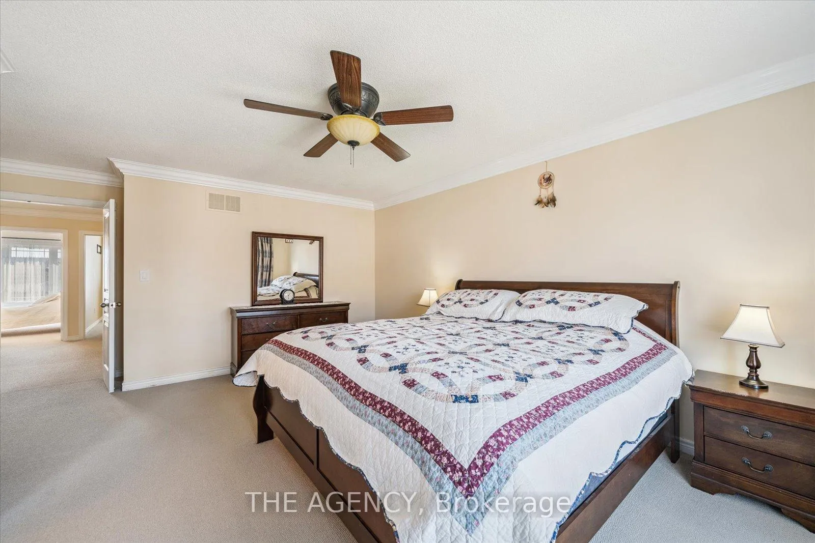 Photo 16 of 32 Timna Crescent, Vaughan, Patterson — HOMEH