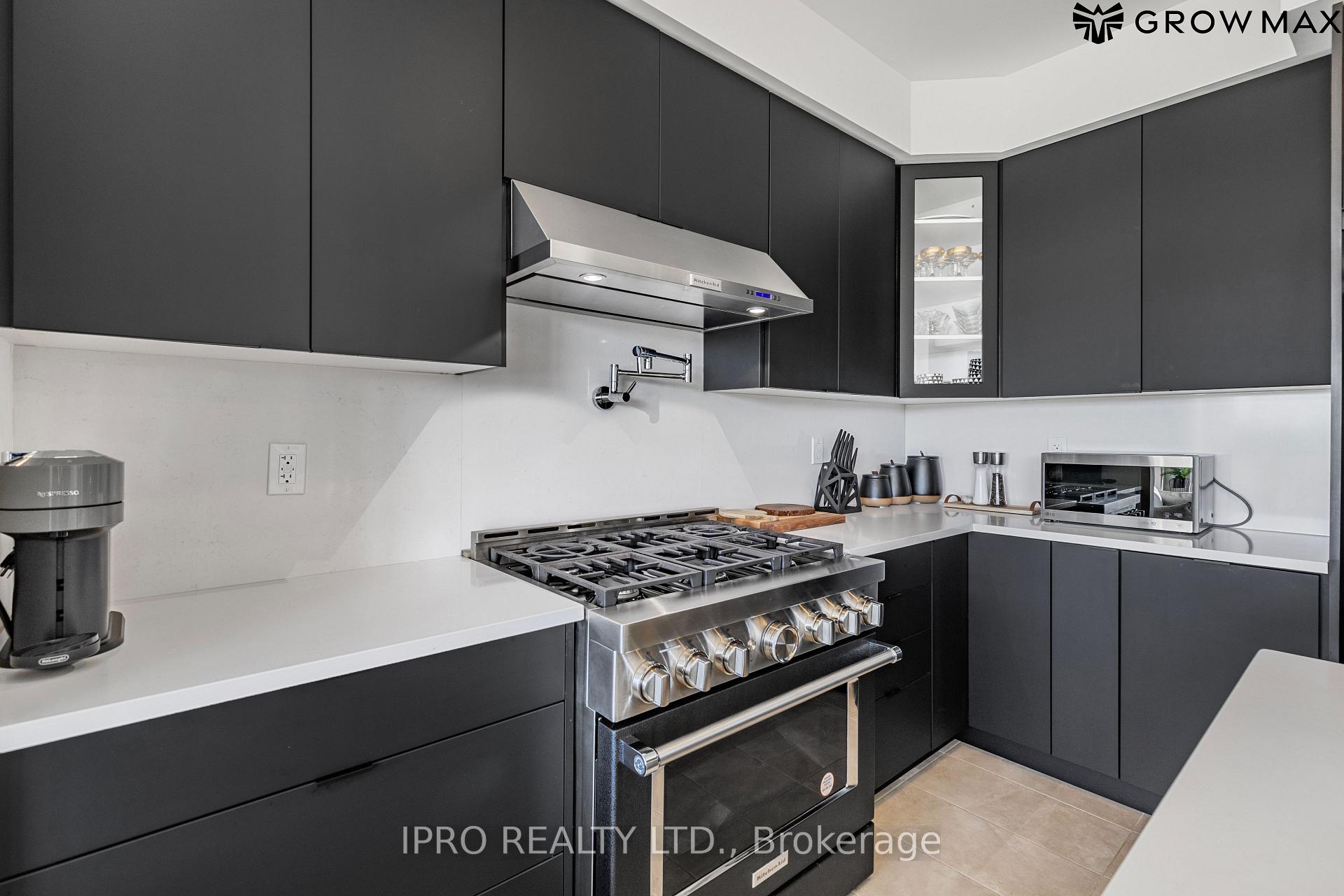 Photo 16 of 112 Freedom Crescent, Hamilton, Mount Hope — HOMEH
